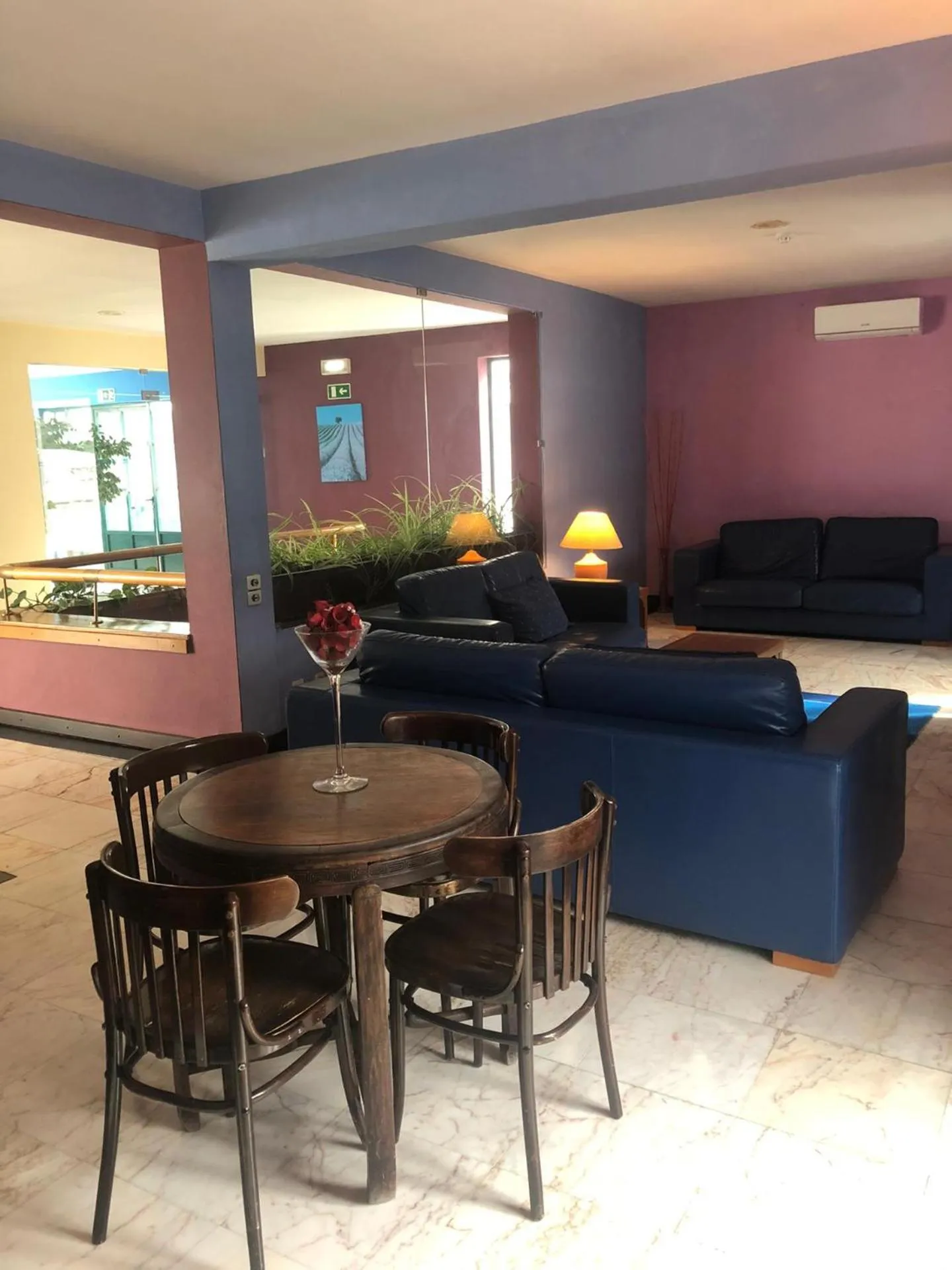 Seating area in Hotel Castelo de Vide