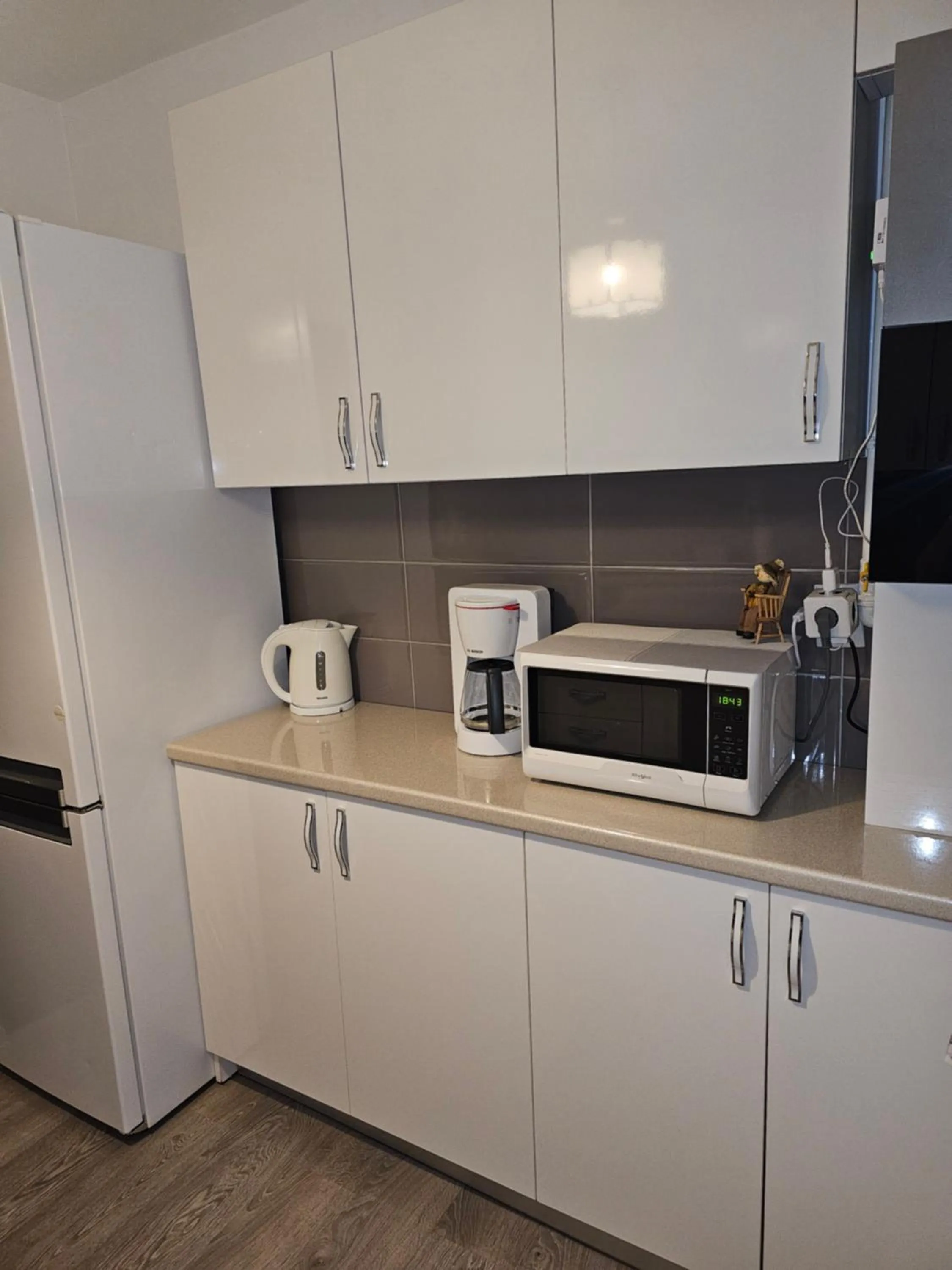 Coffee/tea facilities in Apartament Alina - la parter & parcare rezervata