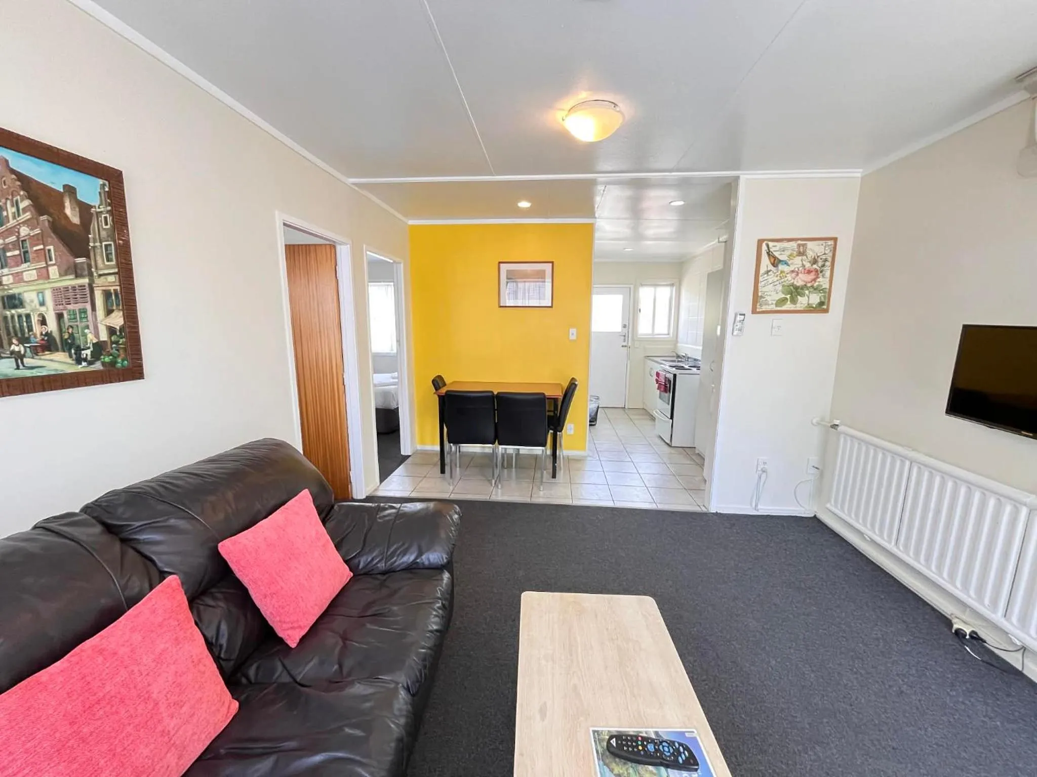 Living room in Kowhai Motel Rotorua