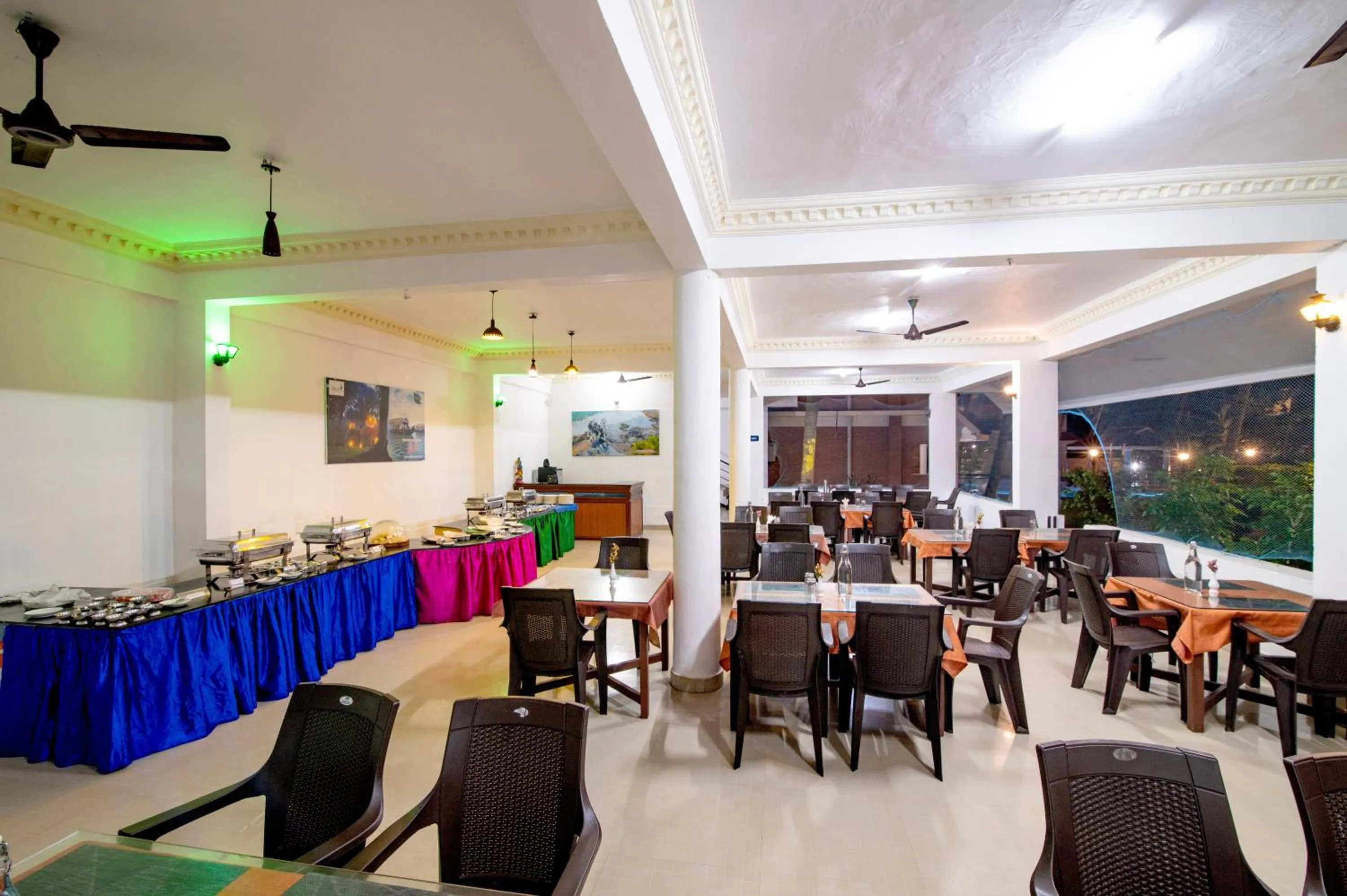 Restaurant/places to eat in Jasmine Palace