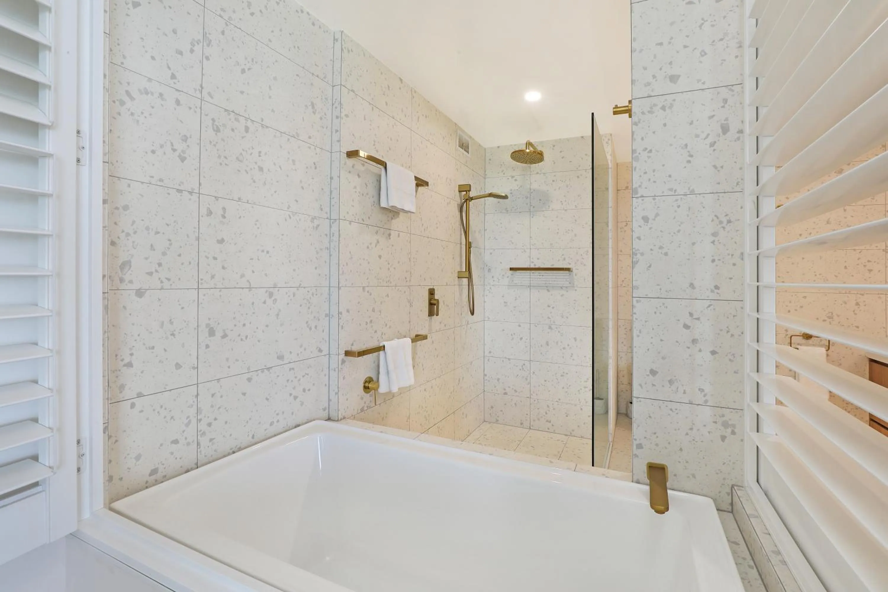 Shower in Mandolin Beachfront Resort