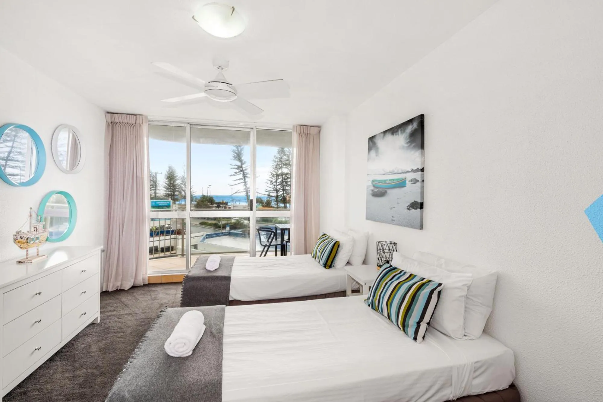 Bedroom, Bed in Mandolin Beachfront Resort