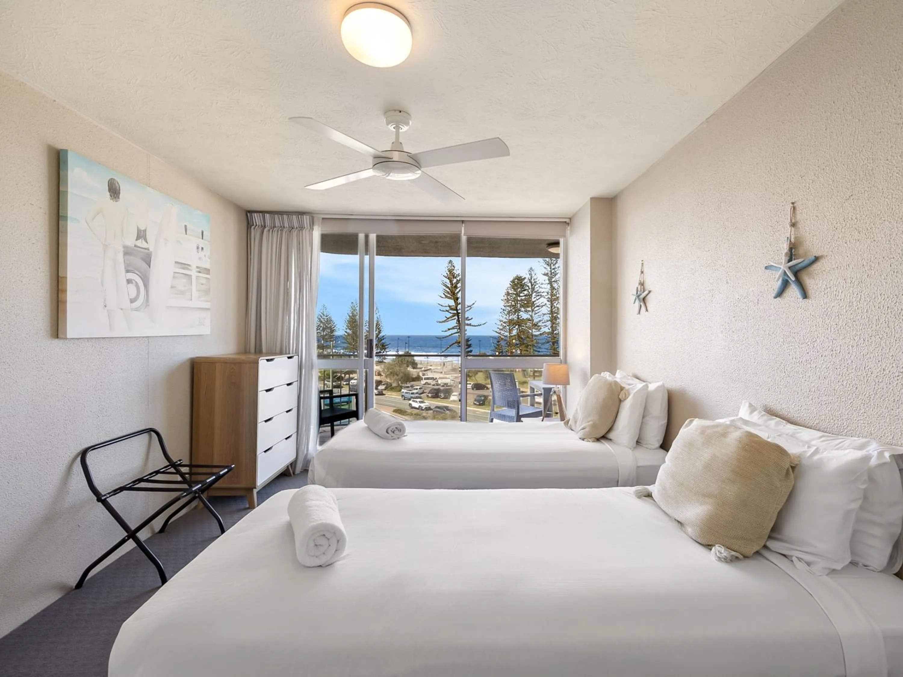 Bedroom, Bed in Mandolin Beachfront Resort