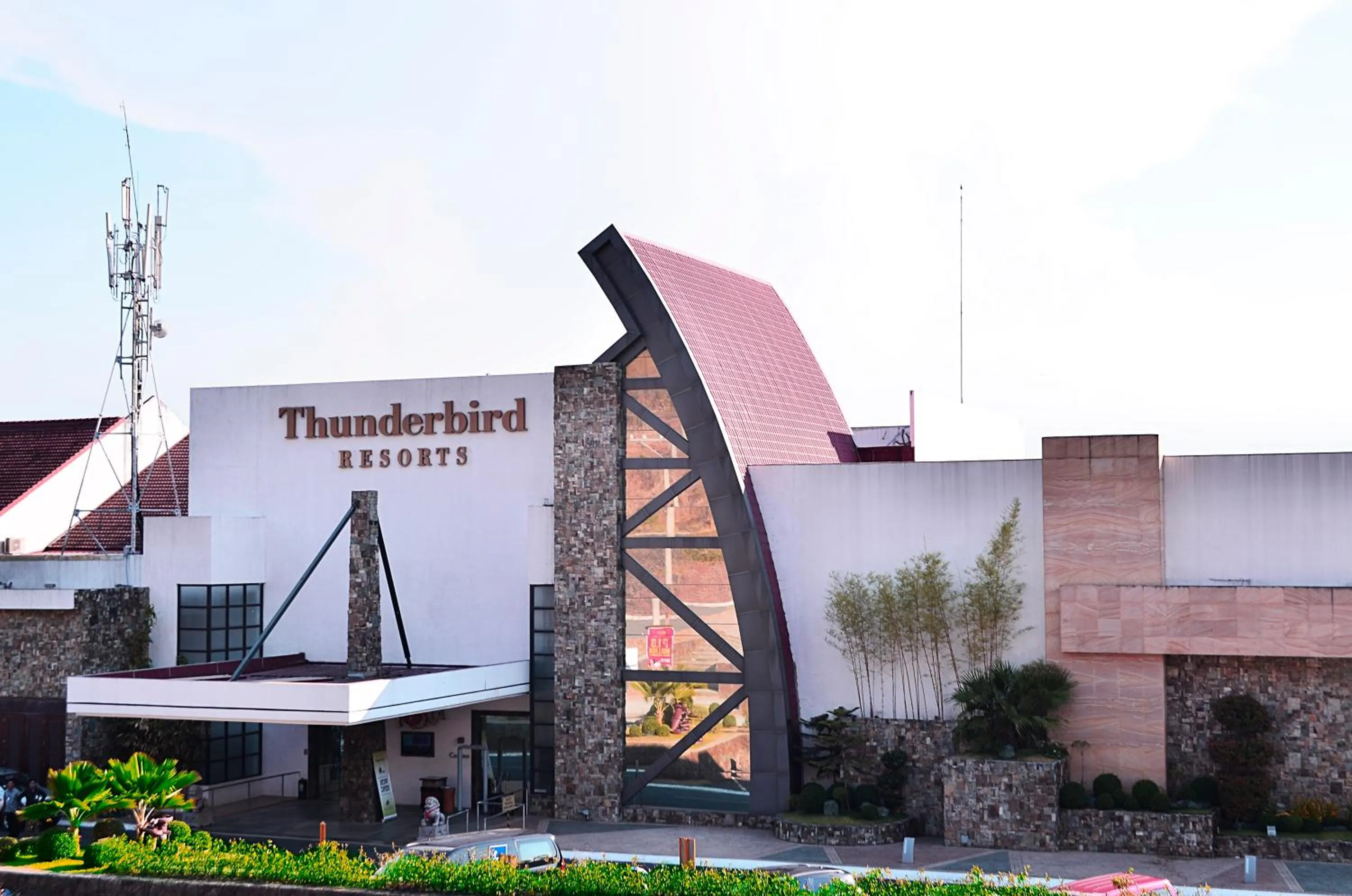 Facade/entrance in Thunderbird Resorts - Rizal