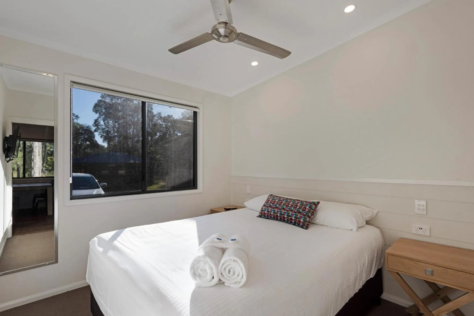 Bedroom, Bed in Discovery Parks - Gerroa