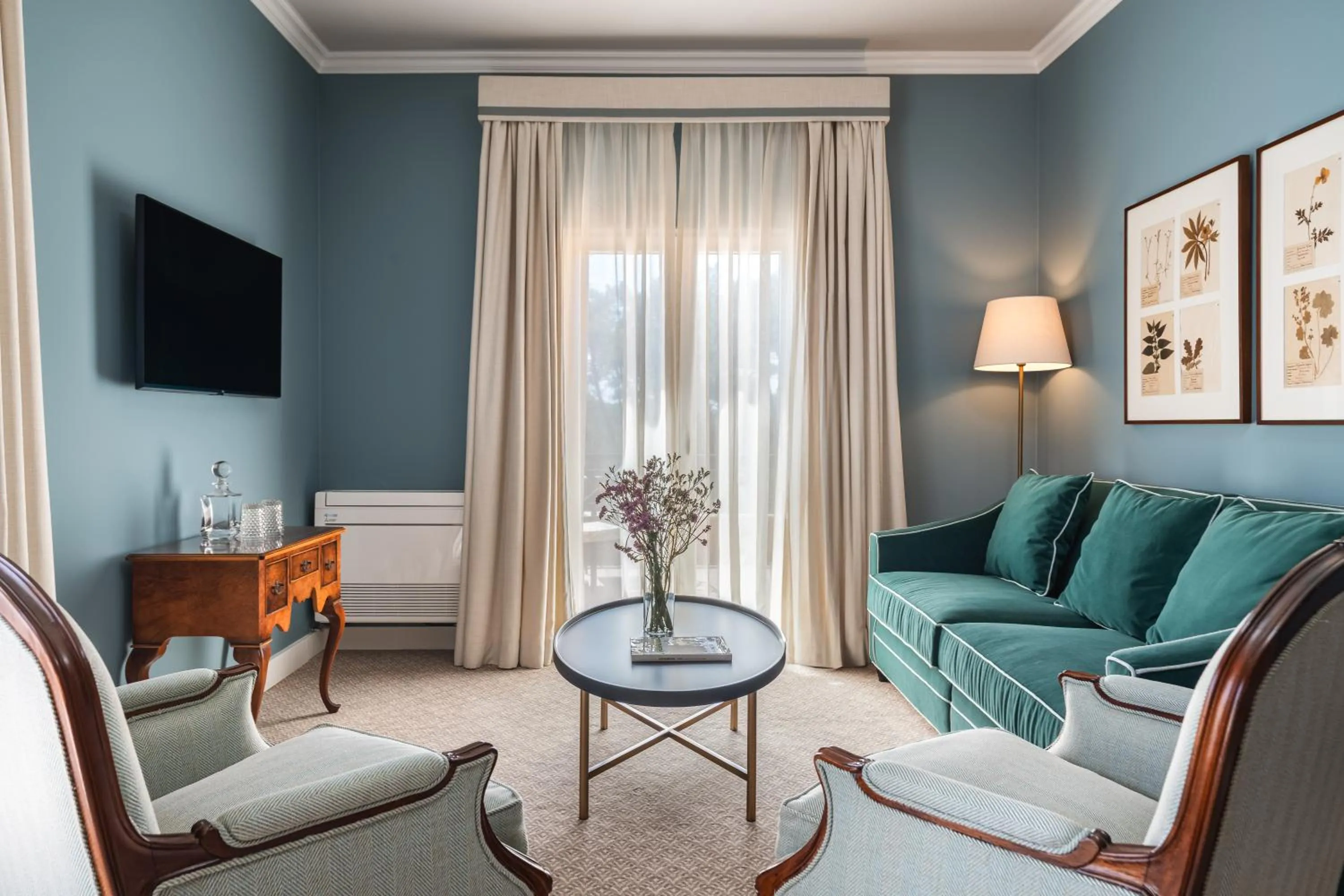 Living room in Longevity Senses - Cascais Boutique Hotel - Adults Only