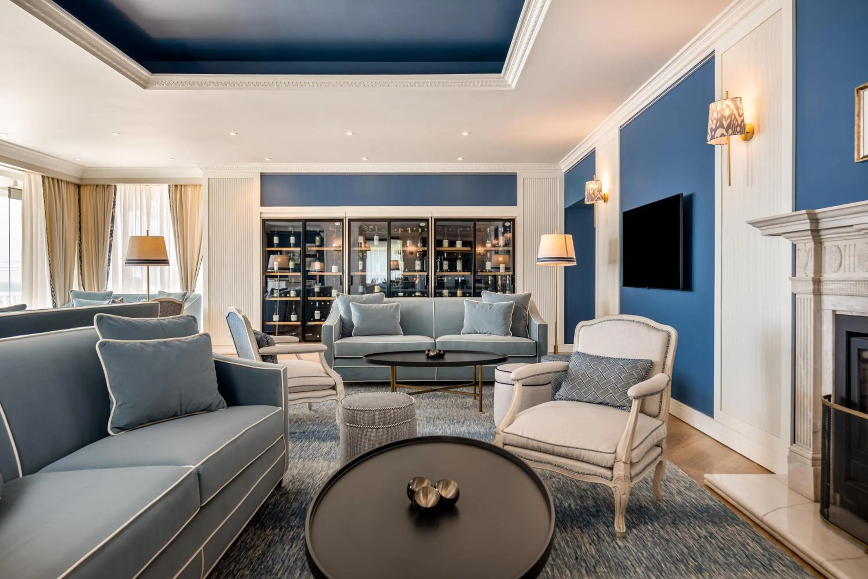 Lounge or bar in Longevity Senses - Cascais Boutique Hotel - Adults Only
