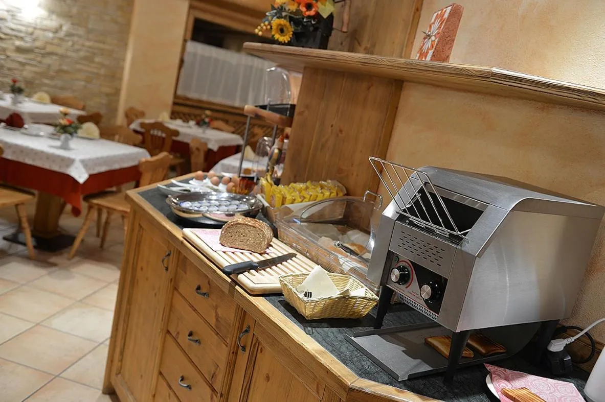 Restaurant/places to eat in Hotel Costanza Mountain Holiday