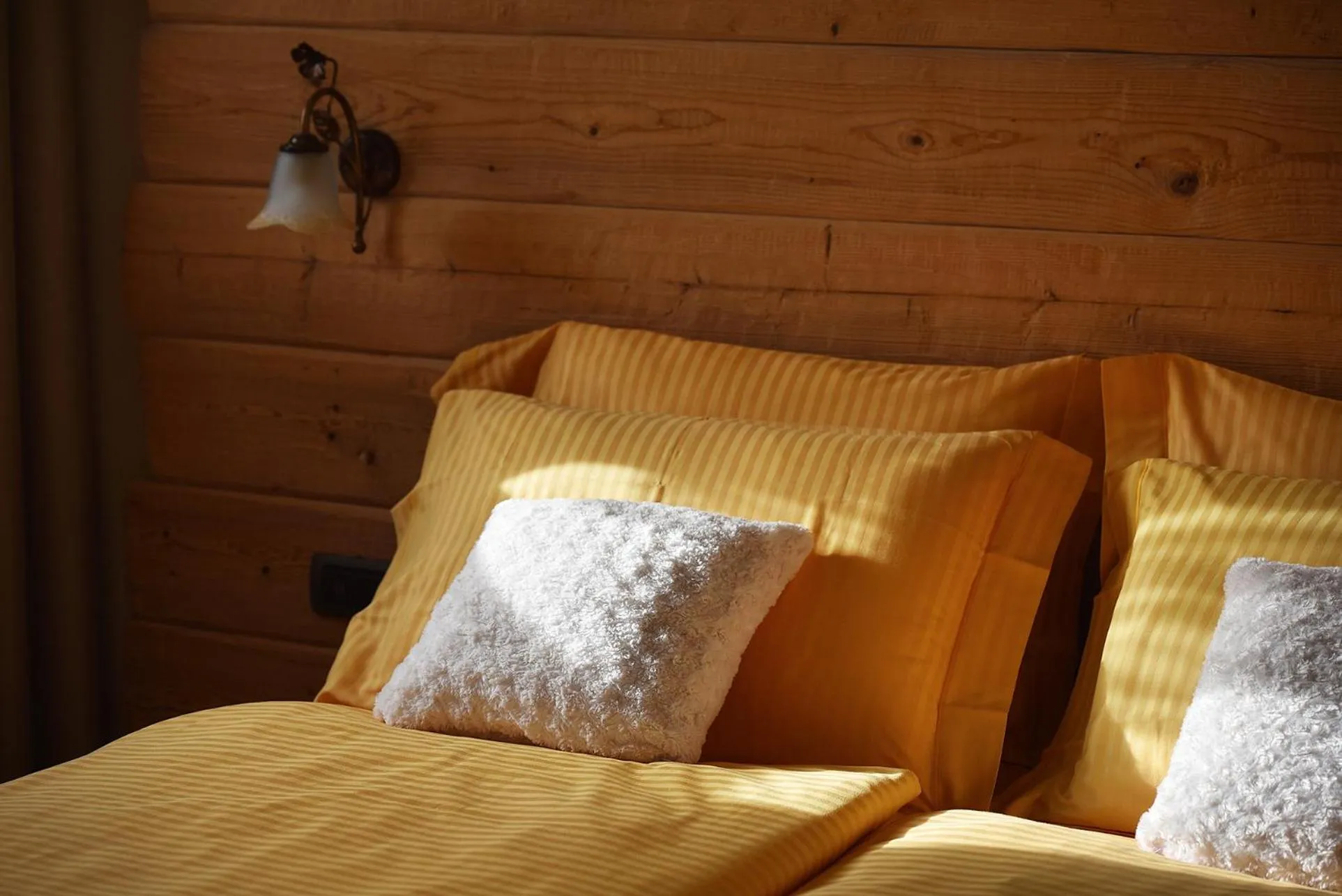 Bed in Hotel Costanza Mountain Holiday