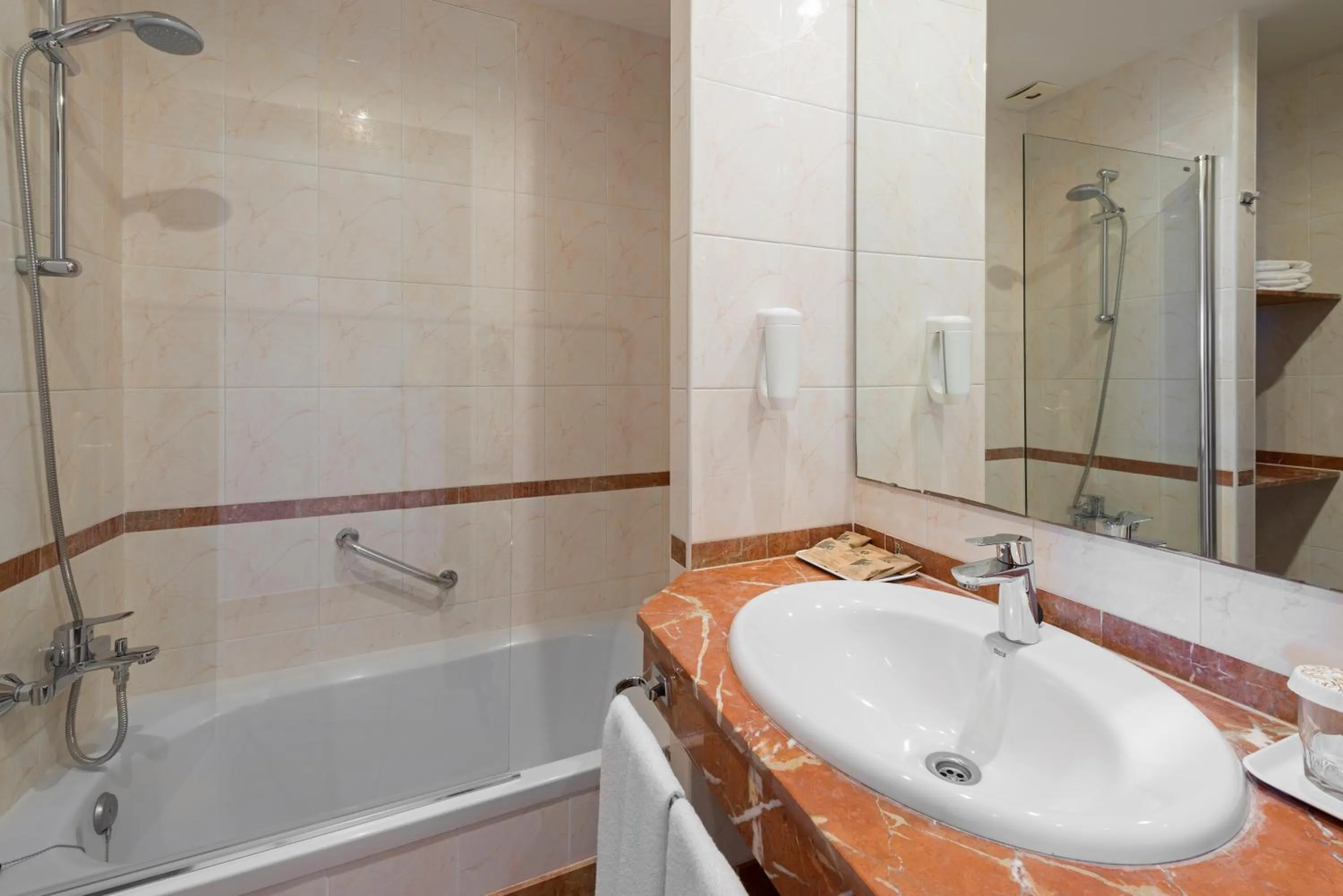 Bathroom in Hotel Gran Rey