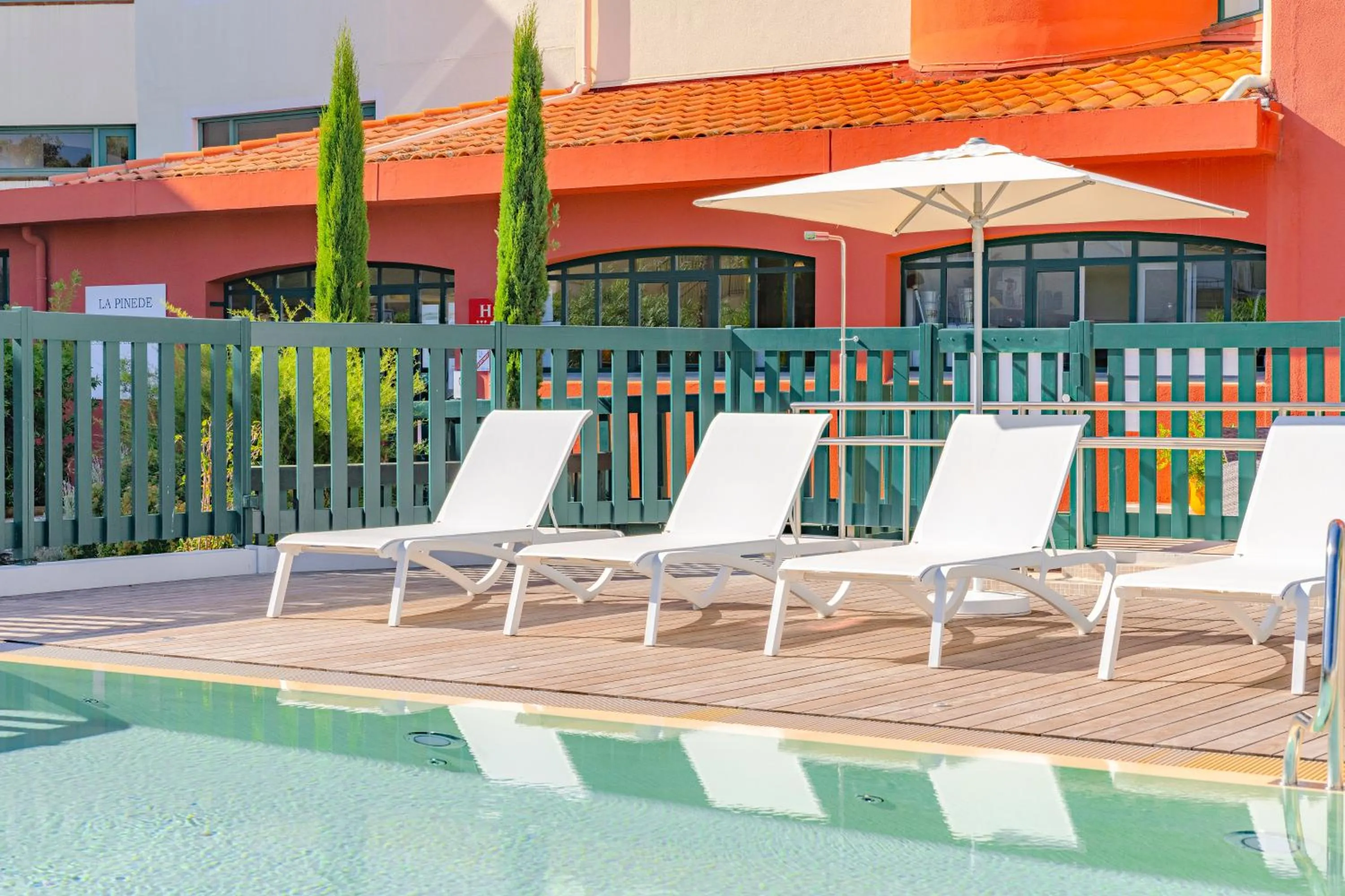 Swimming pool in Hôtel-Résidence la Pinède