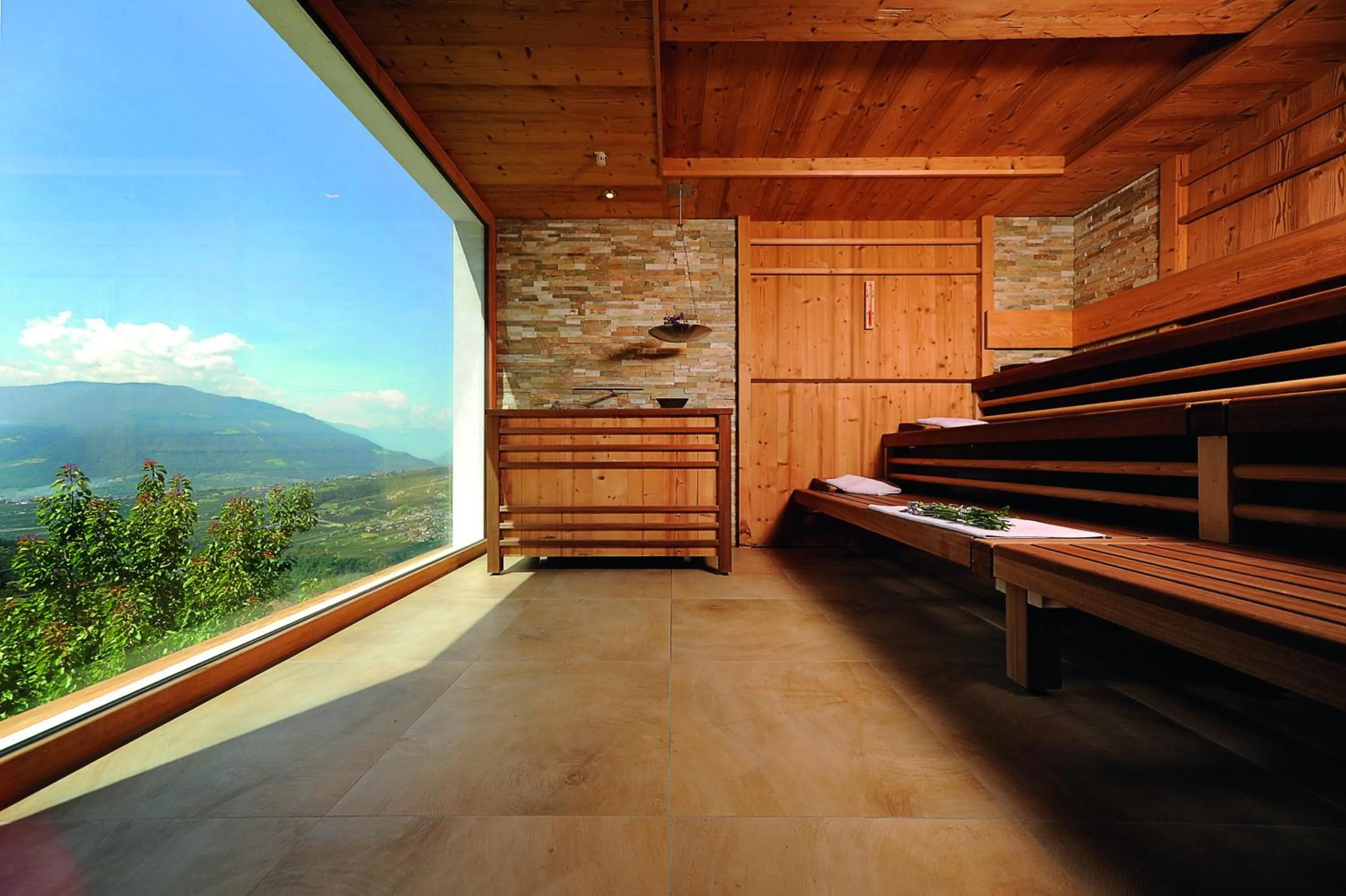 Spa and wellness centre/facilities in Hotel Panorama