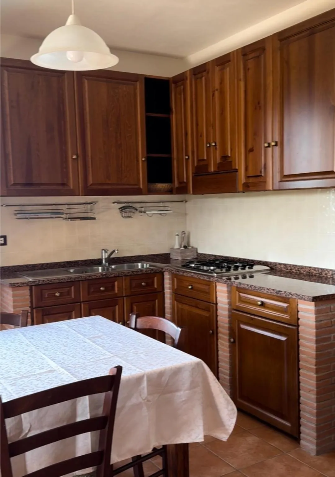 Kitchen or kitchenette in Madonna Del Poggio CAV