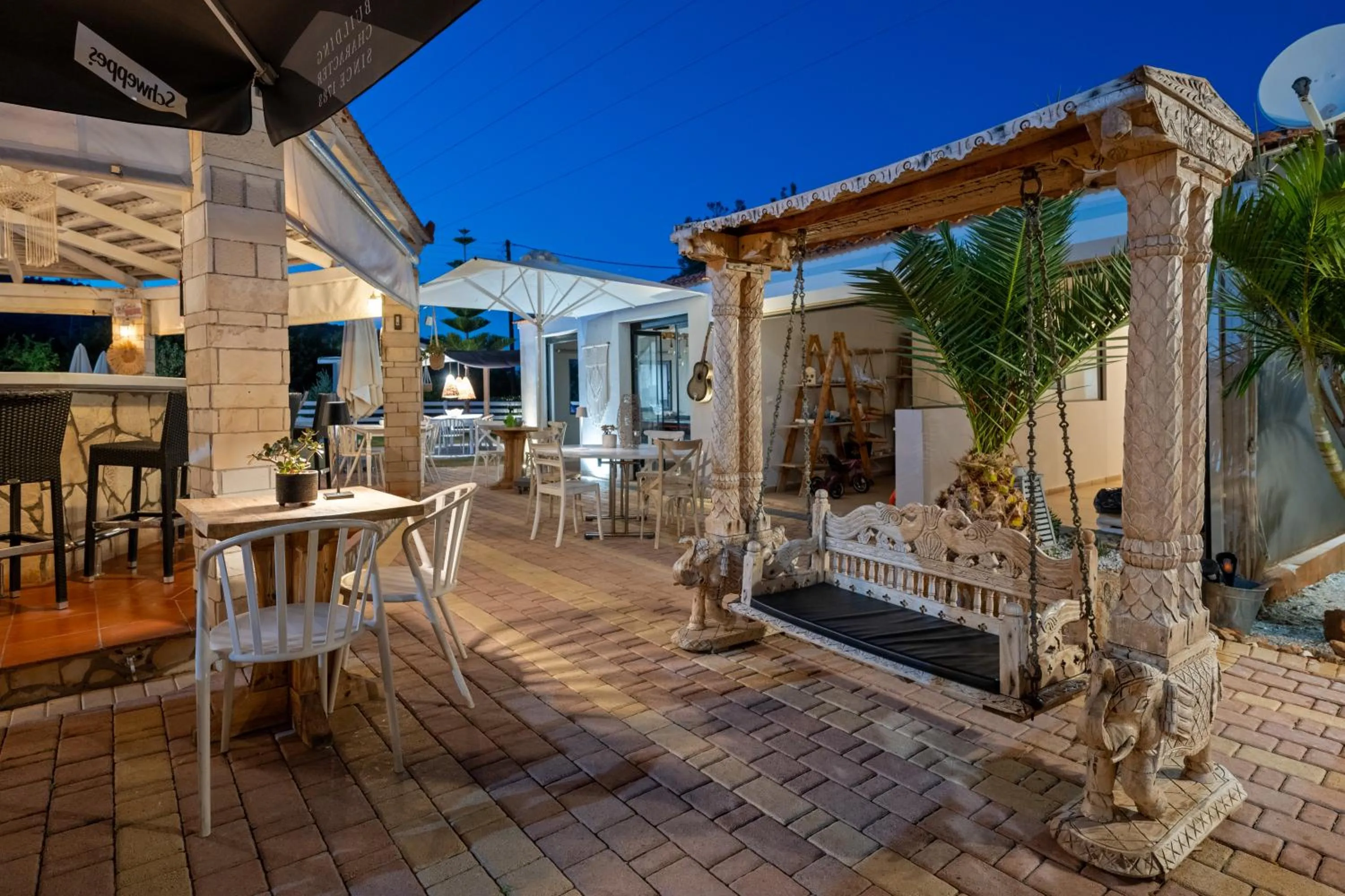 Patio in Nikos Apartments
