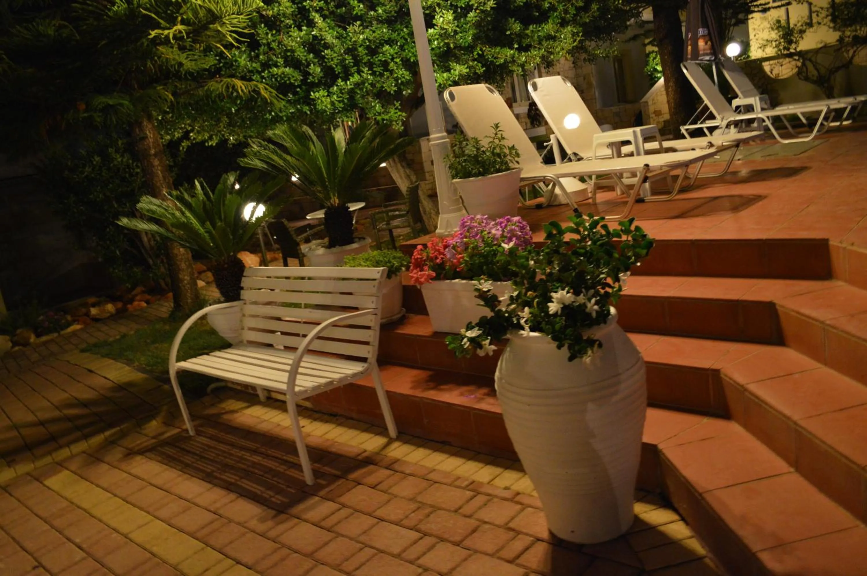 Decorative detail in Nikos Apartments