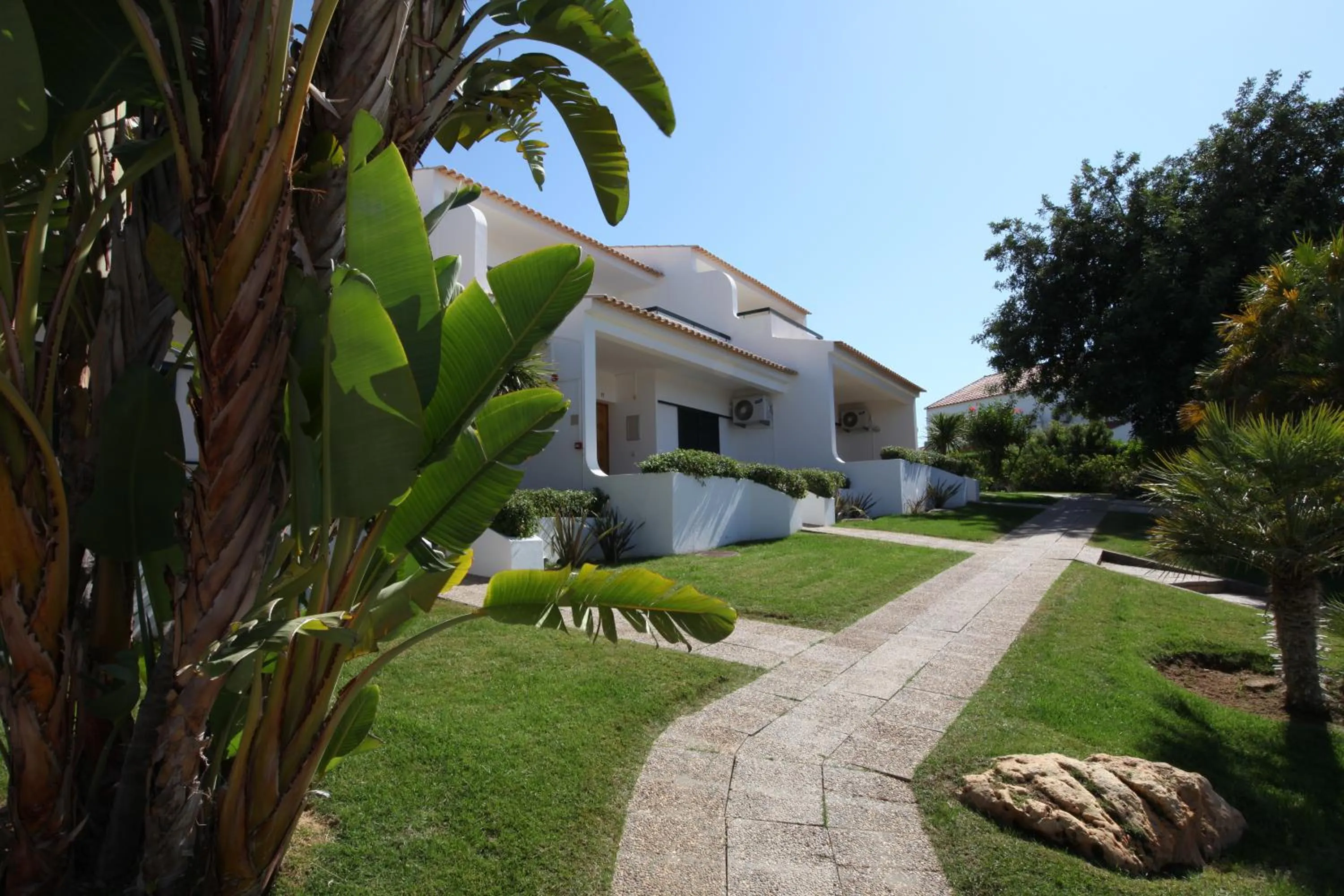 Facade/entrance in Parque Monte Verde