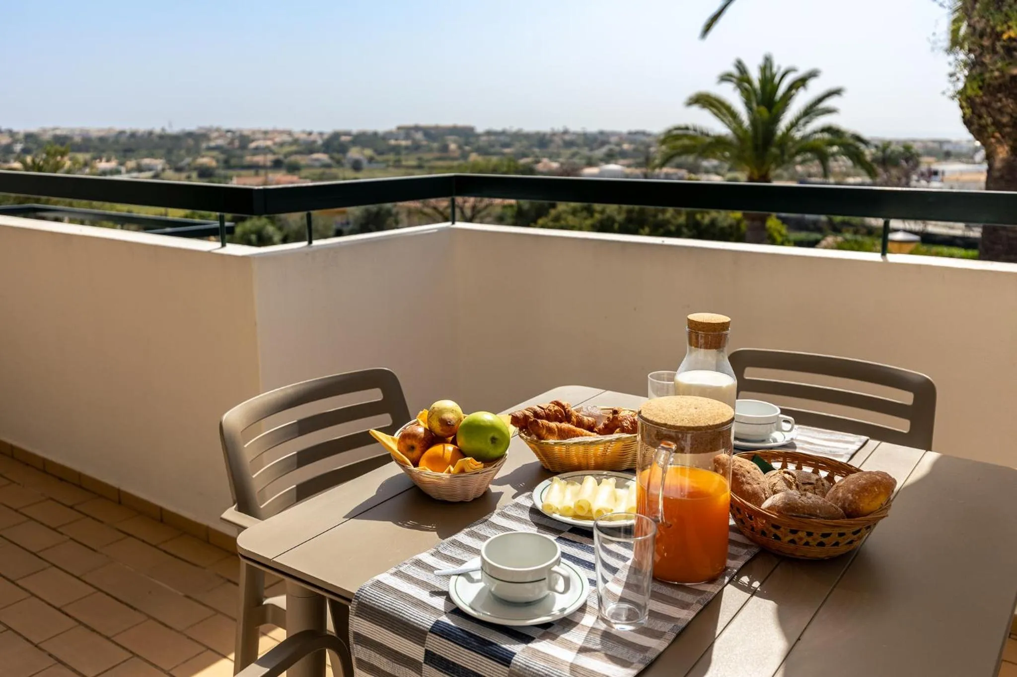 Balcony/Terrace in Parque Monte Verde