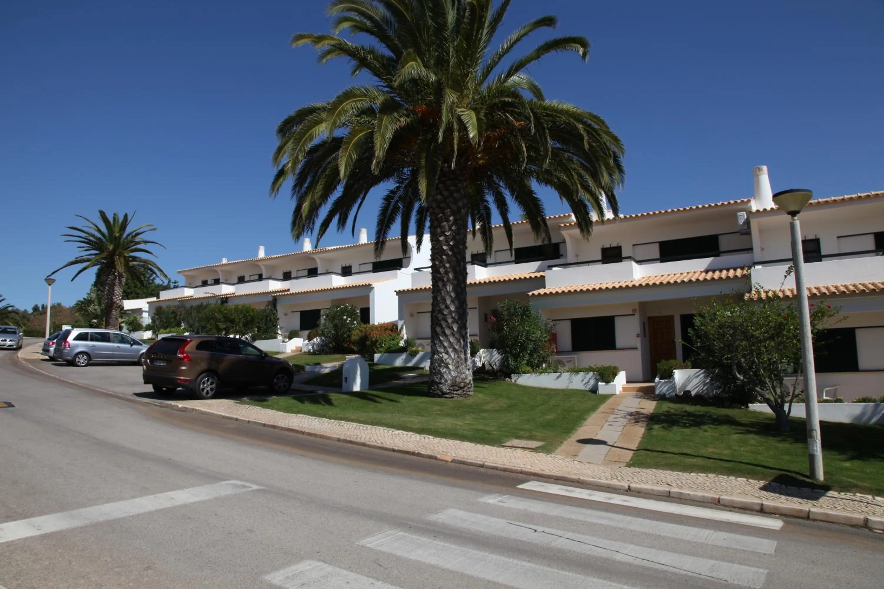Facade/entrance in Parque Monte Verde