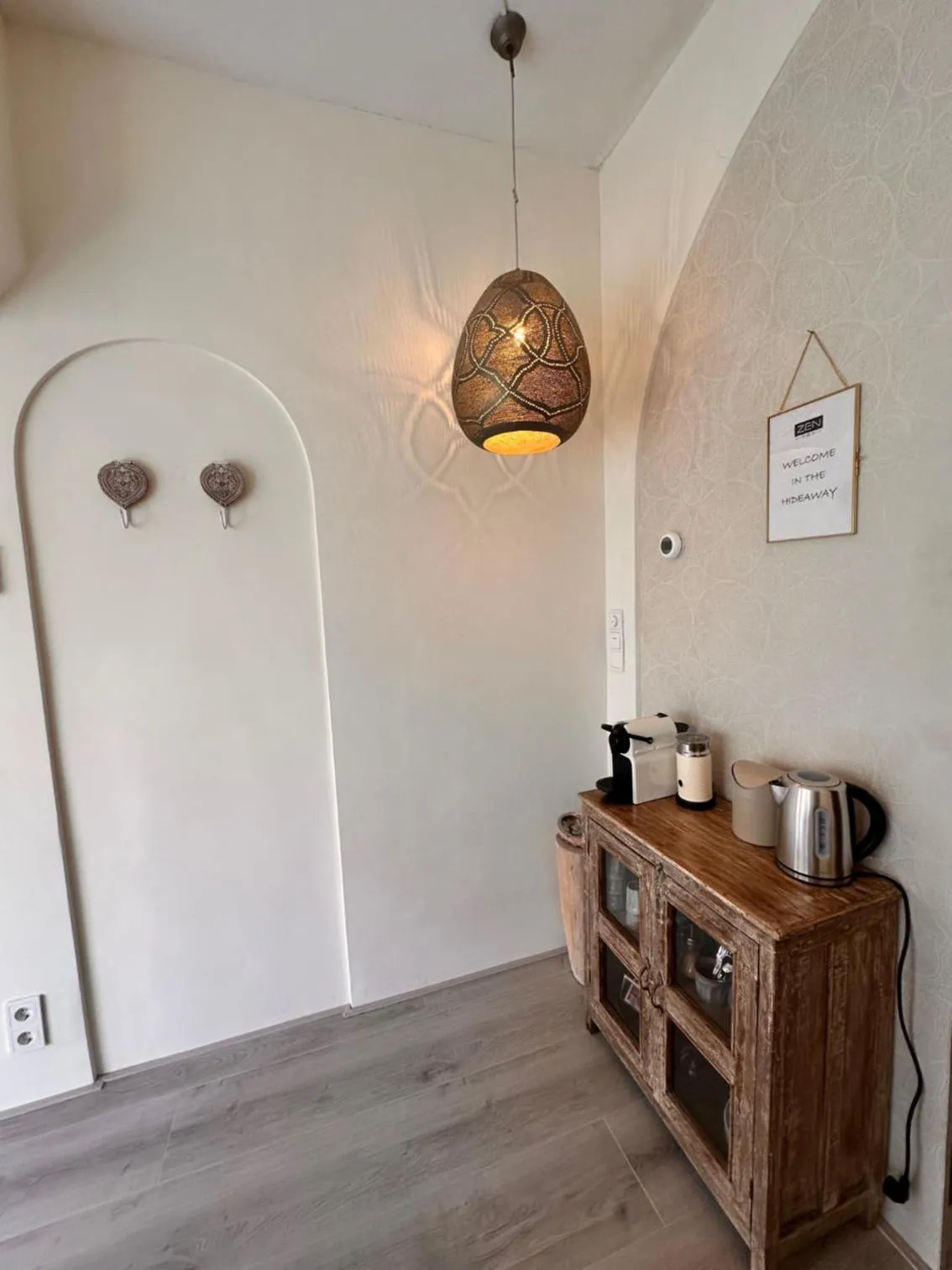 Coffee/tea facilities in ZEN b&b