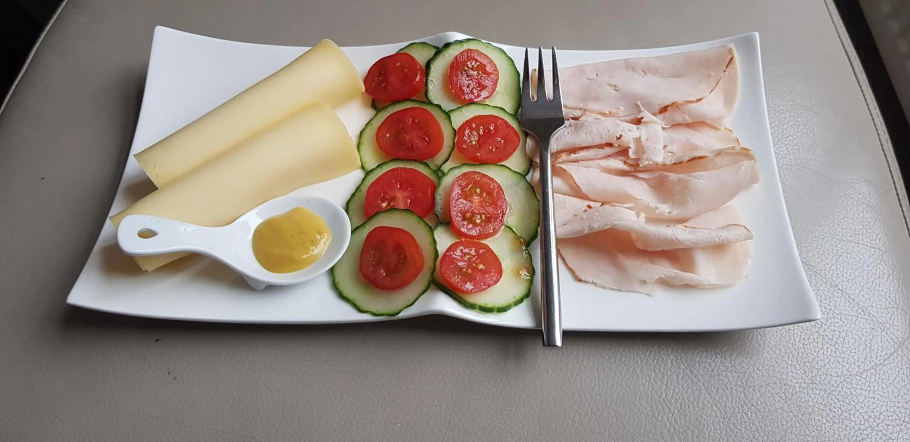 Breakfast in ZEN b&b