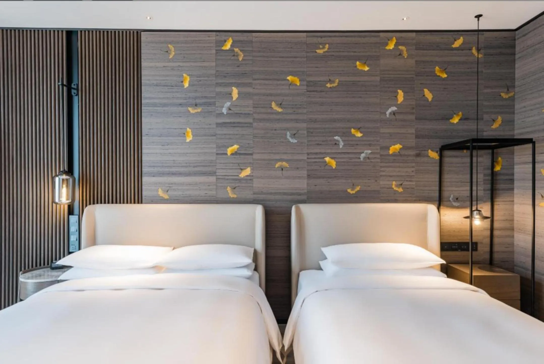 Bed in Yunhe Yebo Hotel (Shanghai International Tourism Resort Pudong Airport)