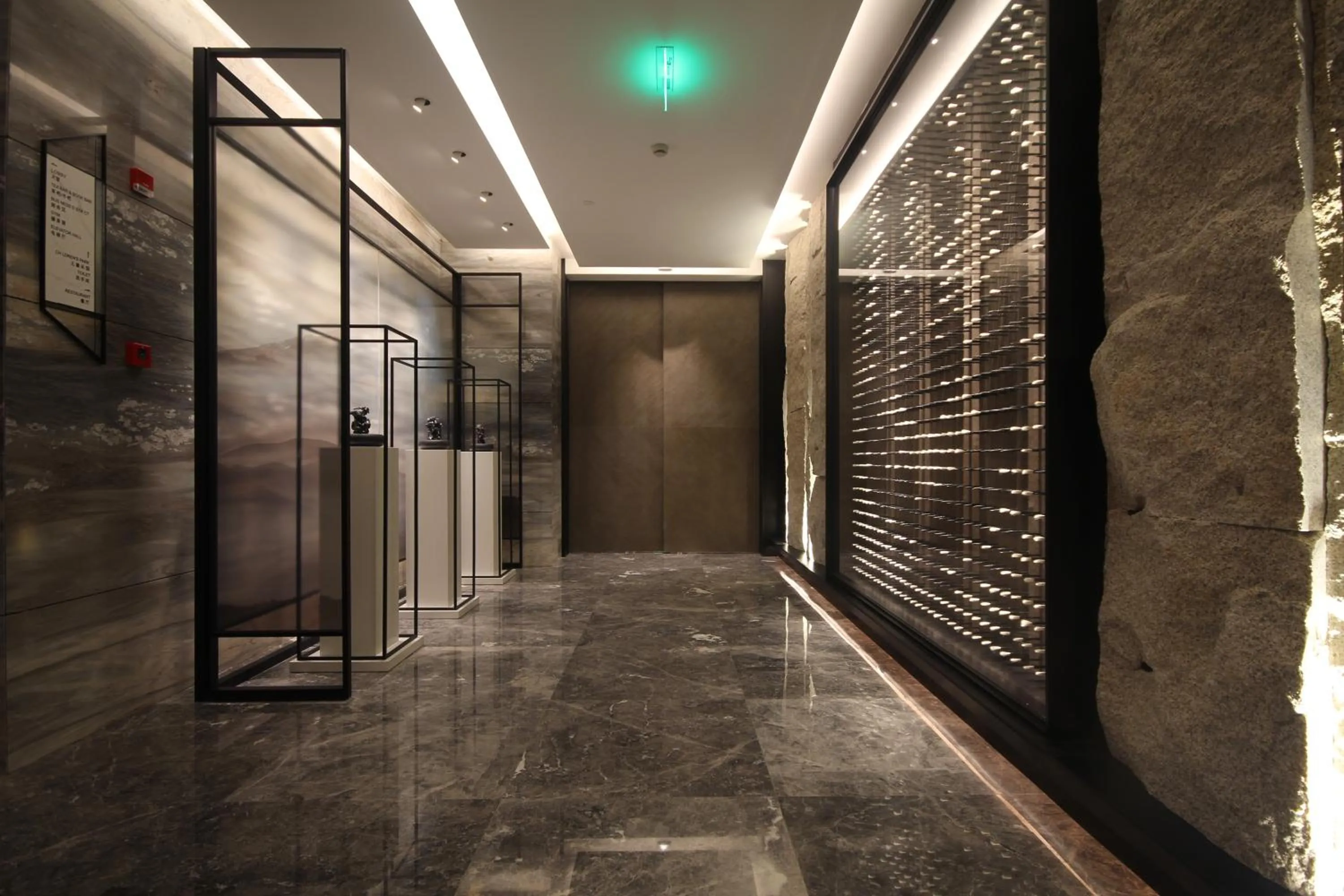 Property building in Yunhe Yebo Hotel (Shanghai International Tourism Resort Pudong Airport)