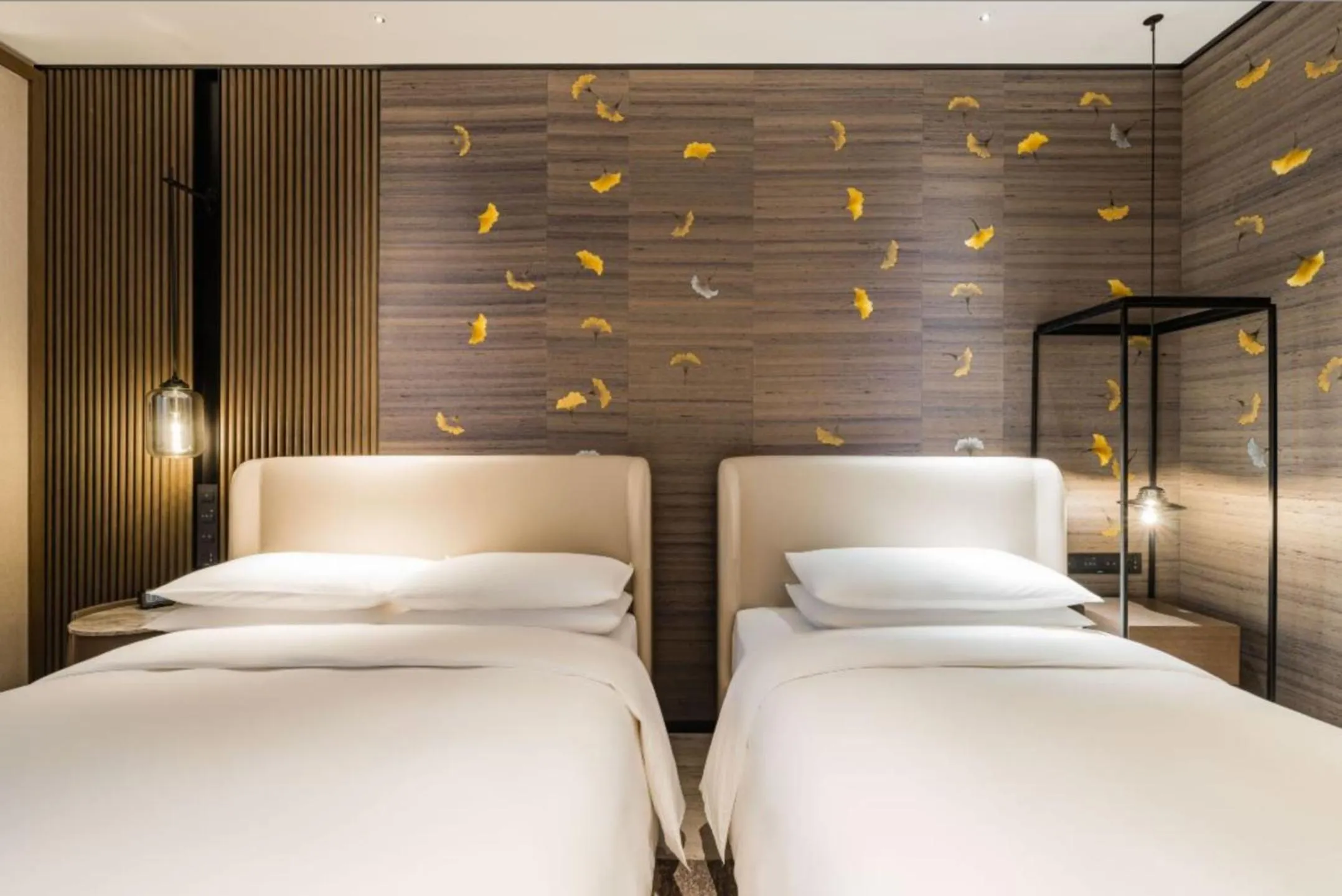 Bedroom, Bed in Yunhe Yebo Hotel (Shanghai International Tourism Resort Pudong Airport)
