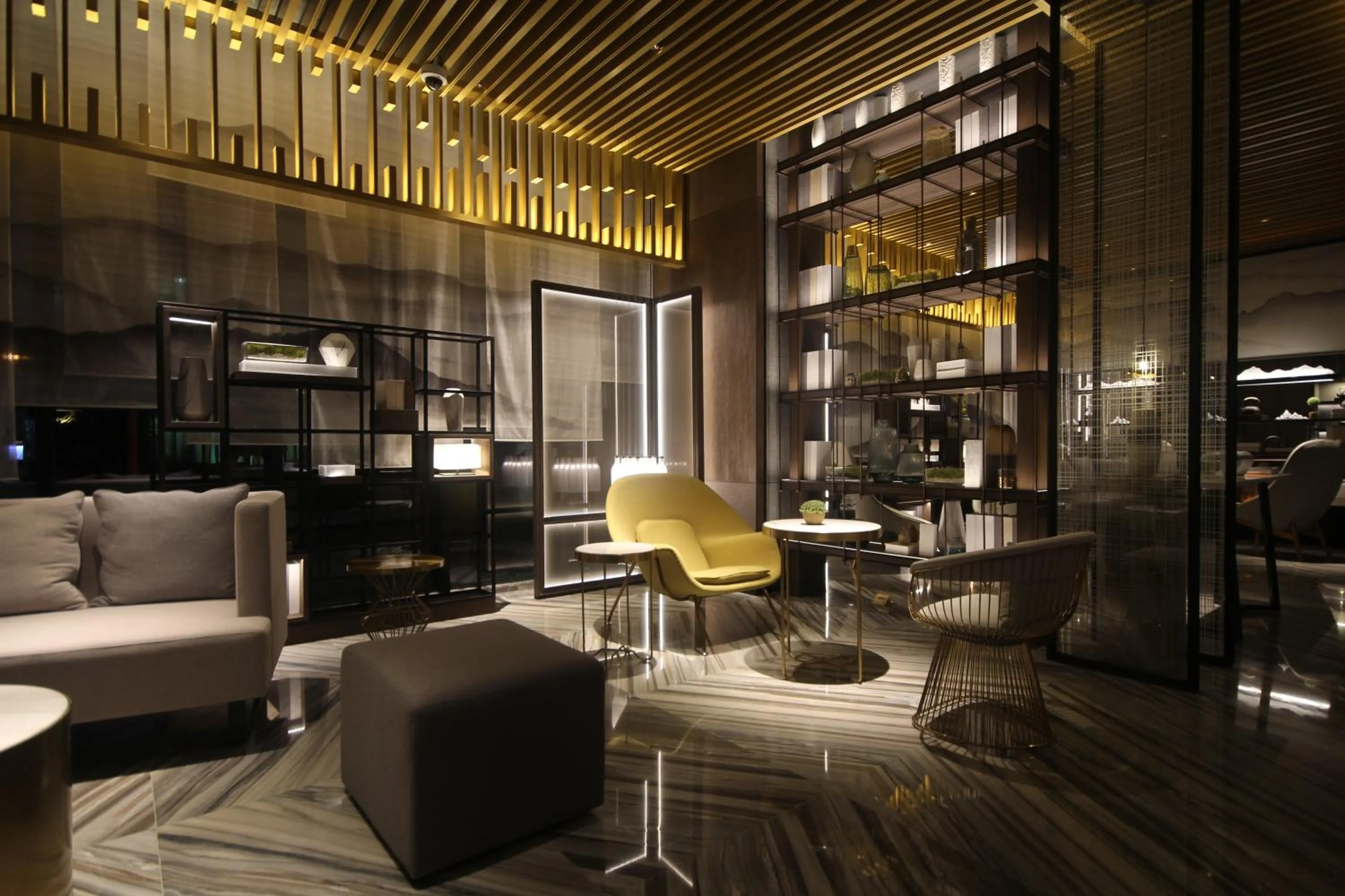 Seating area in Yunhe Yebo Hotel (Shanghai International Tourism Resort Pudong Airport)