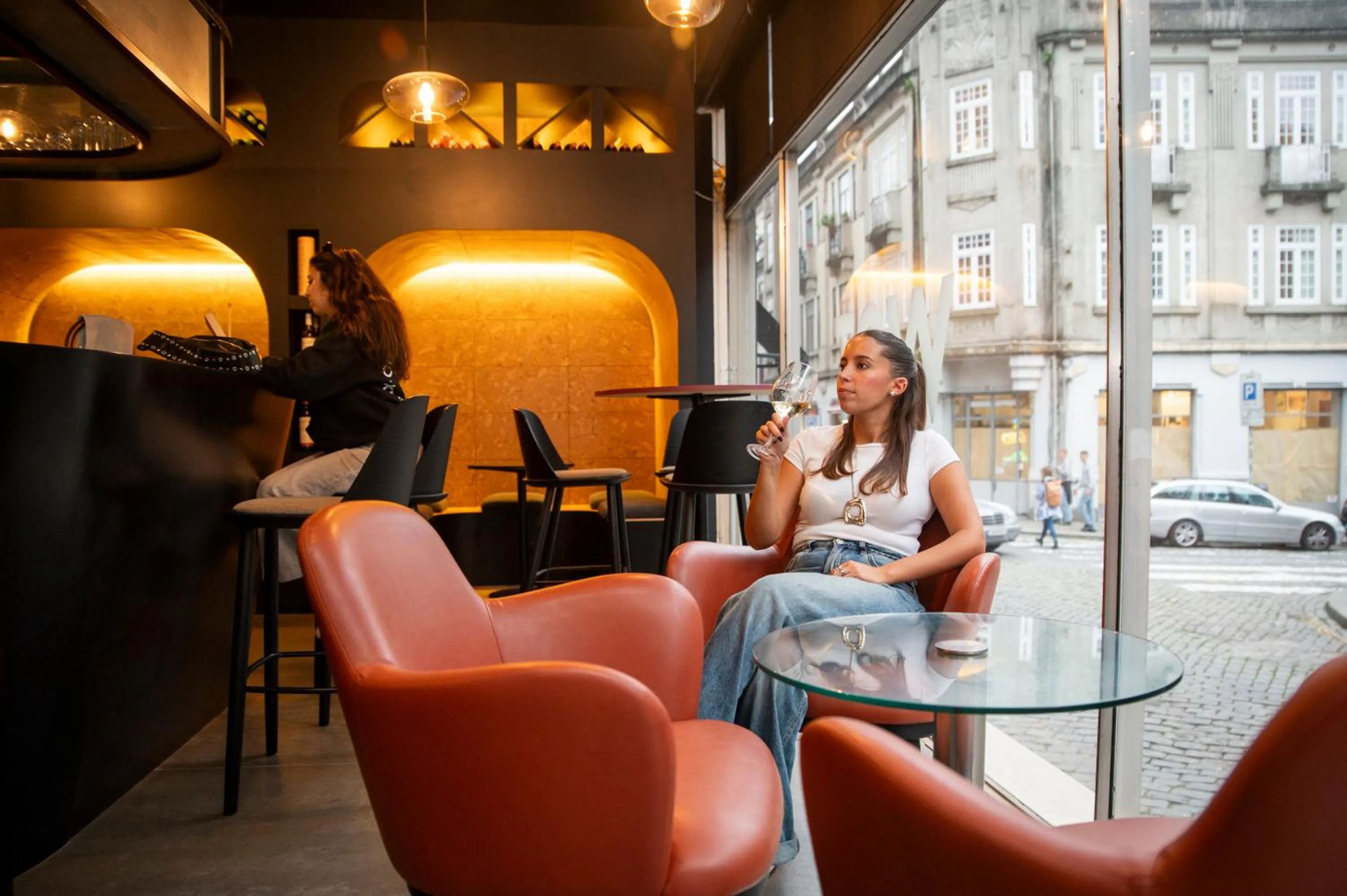 Lounge or bar in WOT Porto Soul