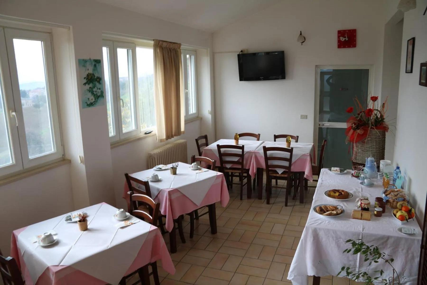 Restaurant/places to eat in B&B Severini