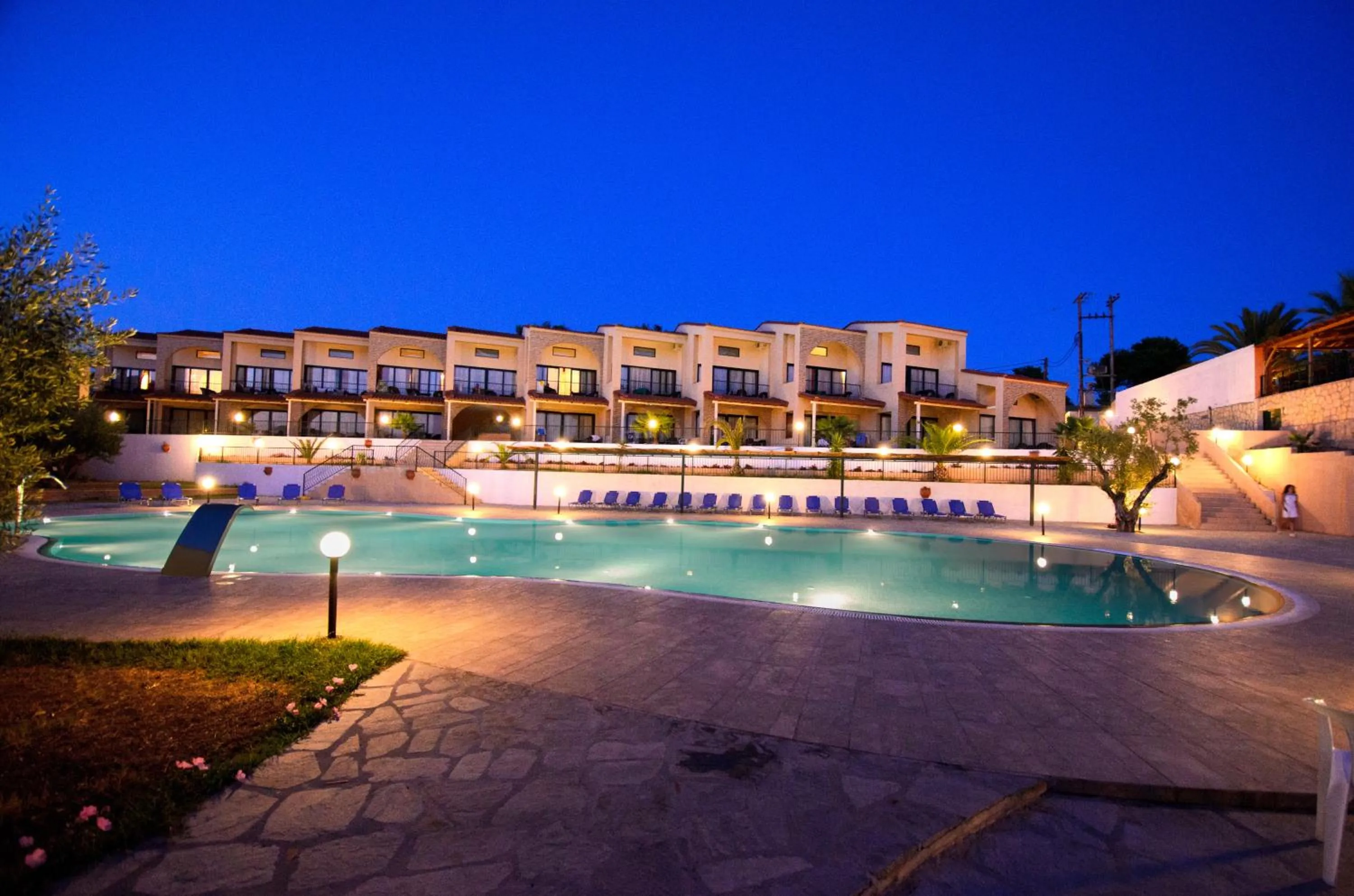 Property building in Village Mare