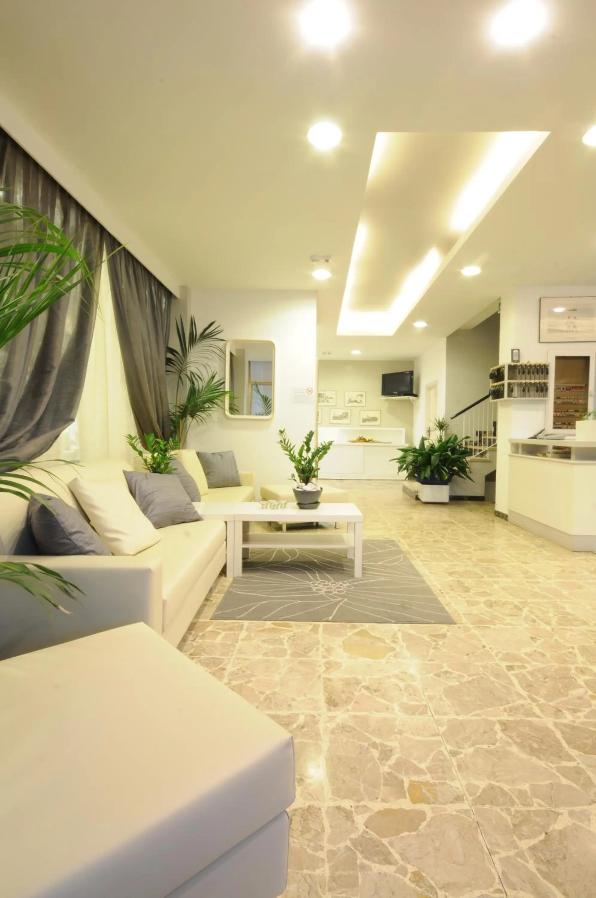 Lobby or reception in Hotel Ermeti B&B Brunch