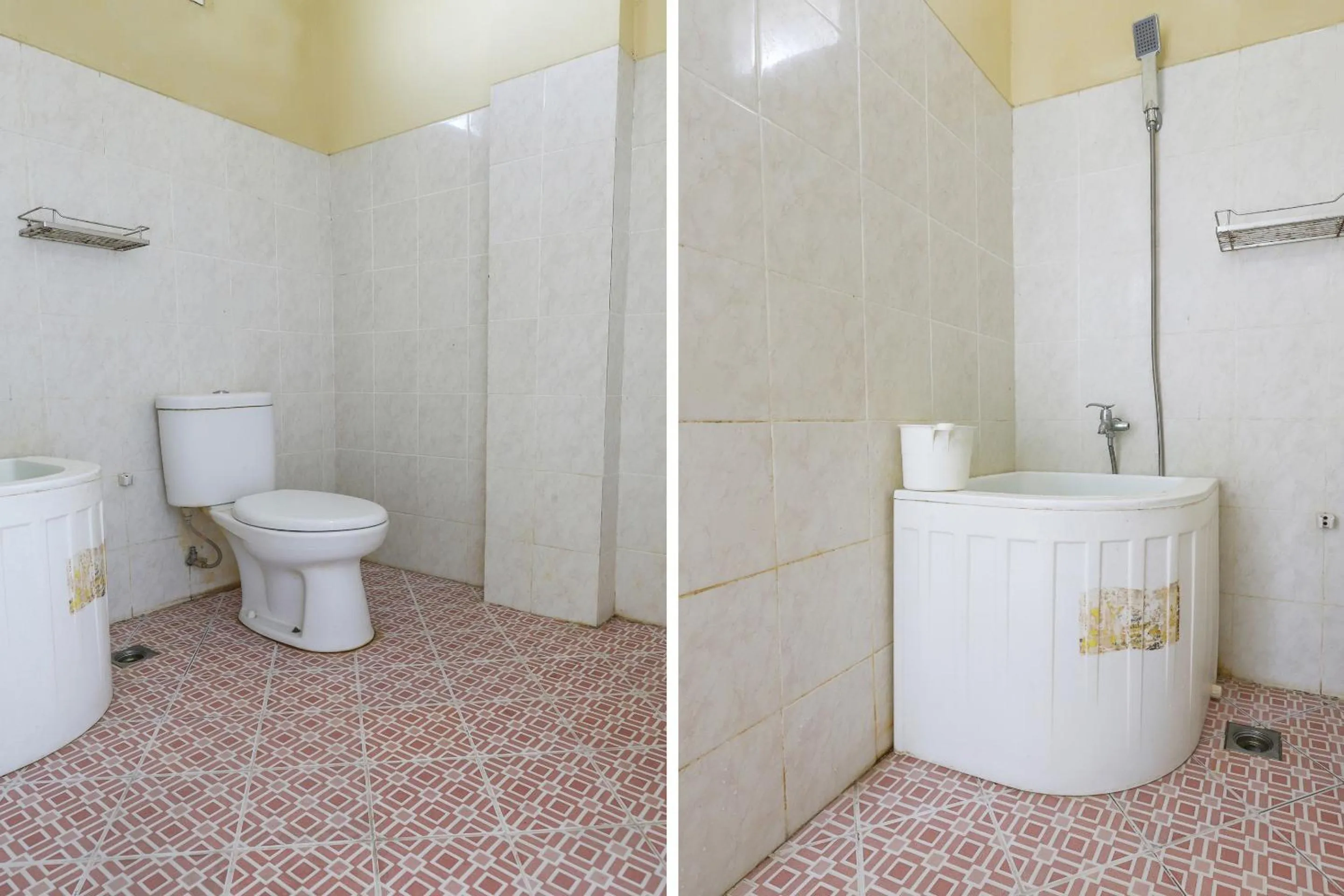 Bathroom in RedDoorz At Pelangi Guest House