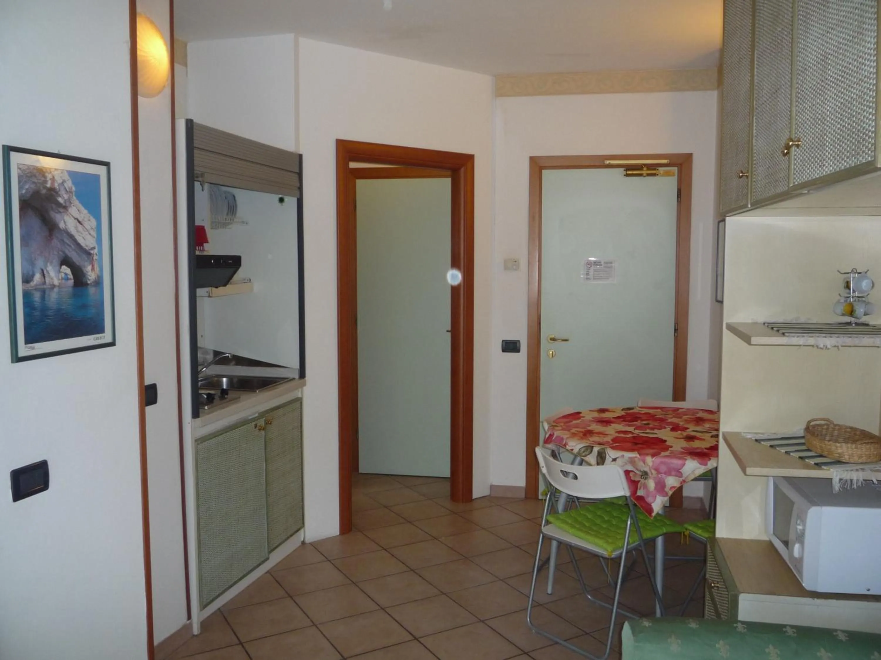 Kitchen or kitchenette in Hotel Residence Charles