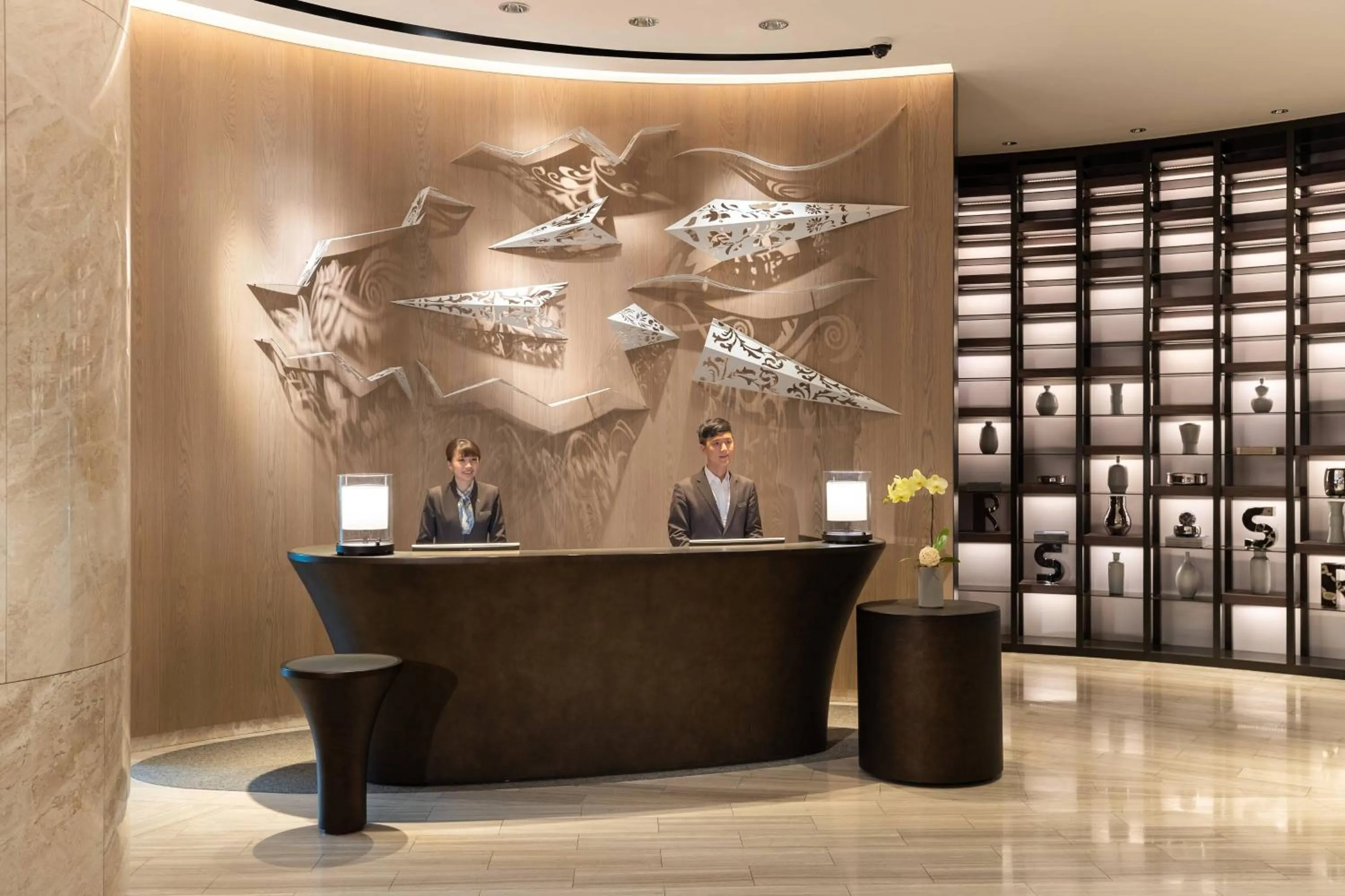Lobby or reception in Renaissance Taipei Shihlin Hotel