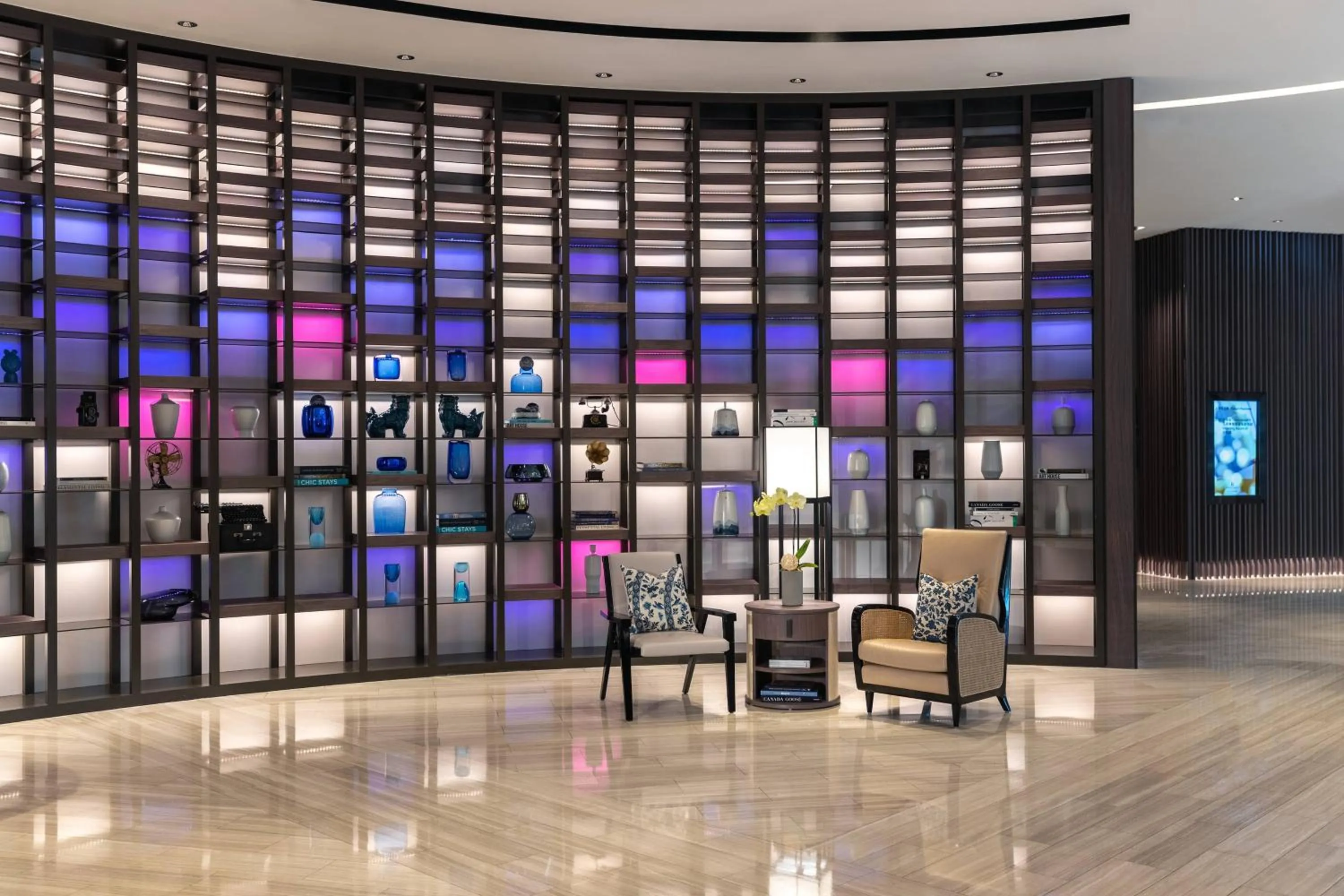 Lobby or reception in Renaissance Taipei Shihlin Hotel