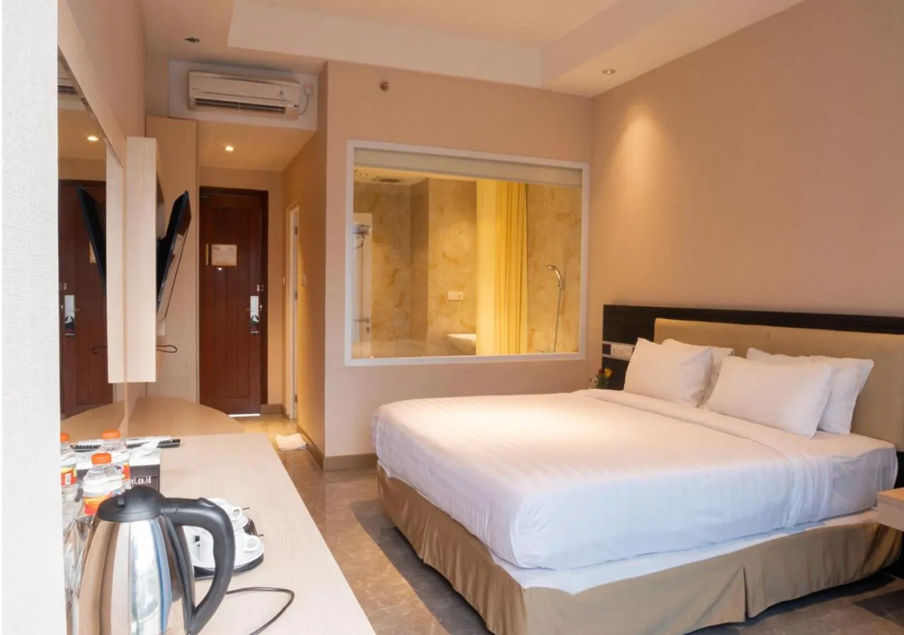 Bedroom, Bed in Cahaya Villa Garut