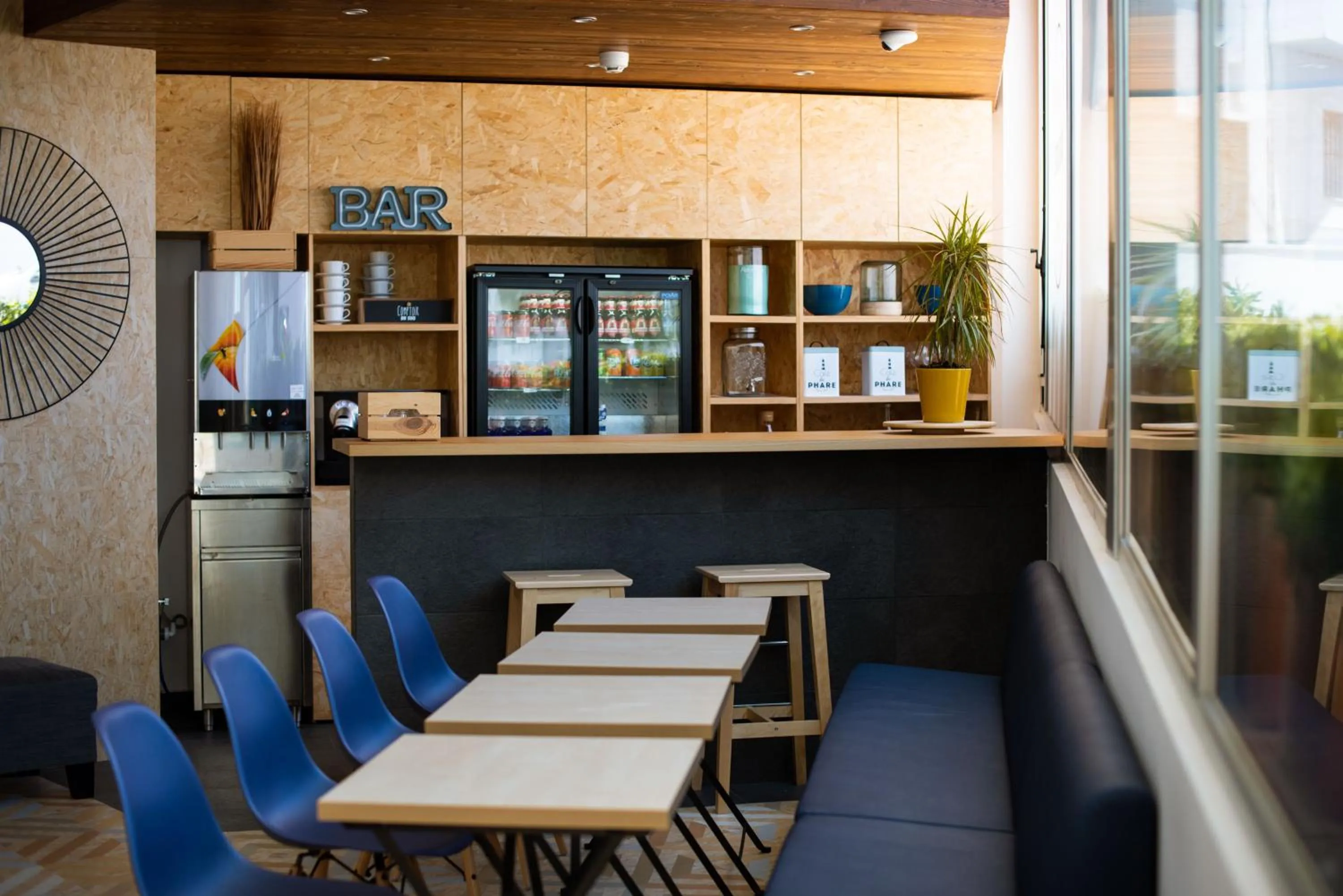 Seating area in TAKE SURF Hostel Conil