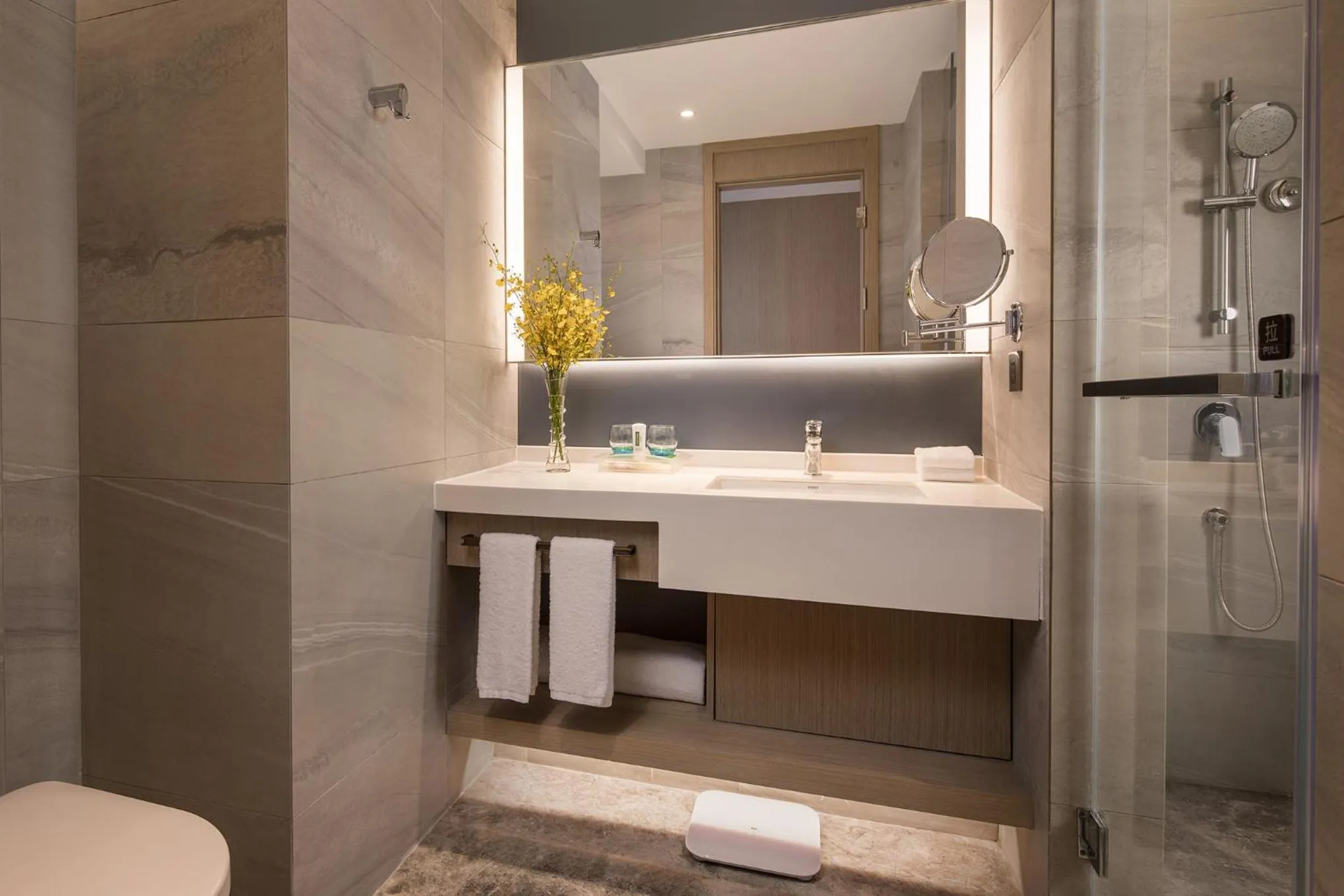 Bathroom in Holiday Inn - Nanjing South Station by IHG