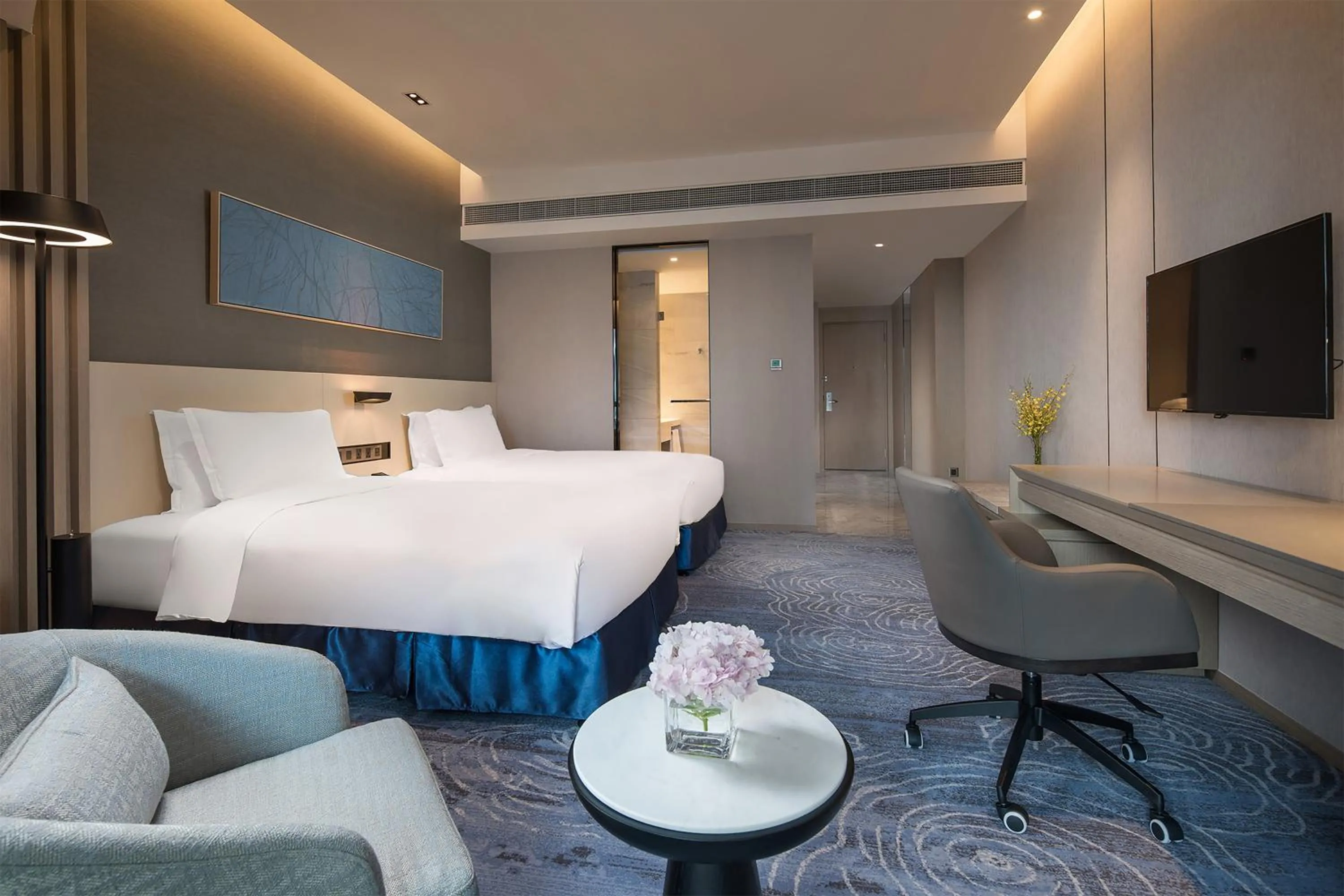 Bedroom, Bed in Holiday Inn - Nanjing South Station by IHG