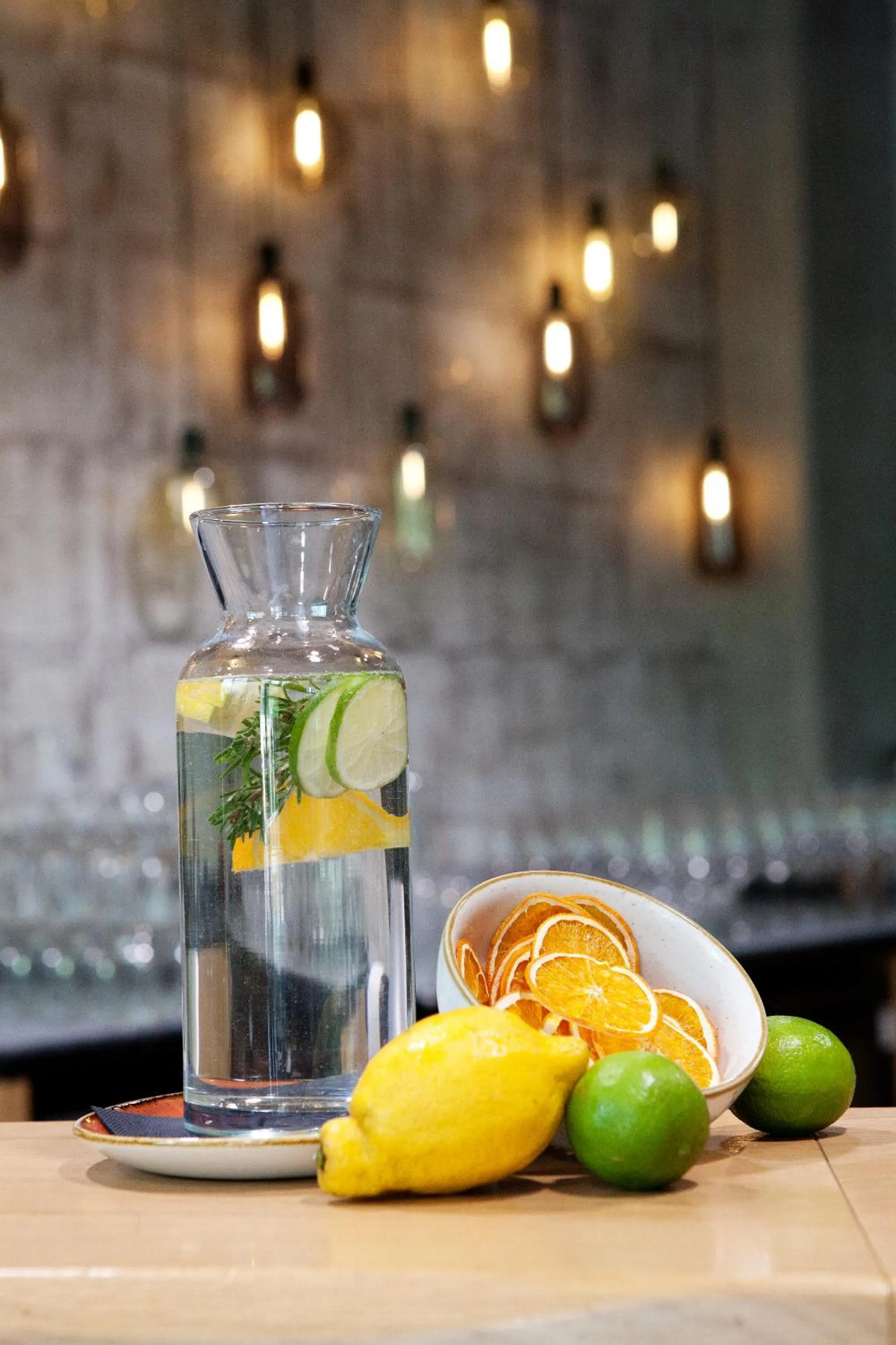 Food and drinks in Hotel Indigo Berlin - East Side Gallery