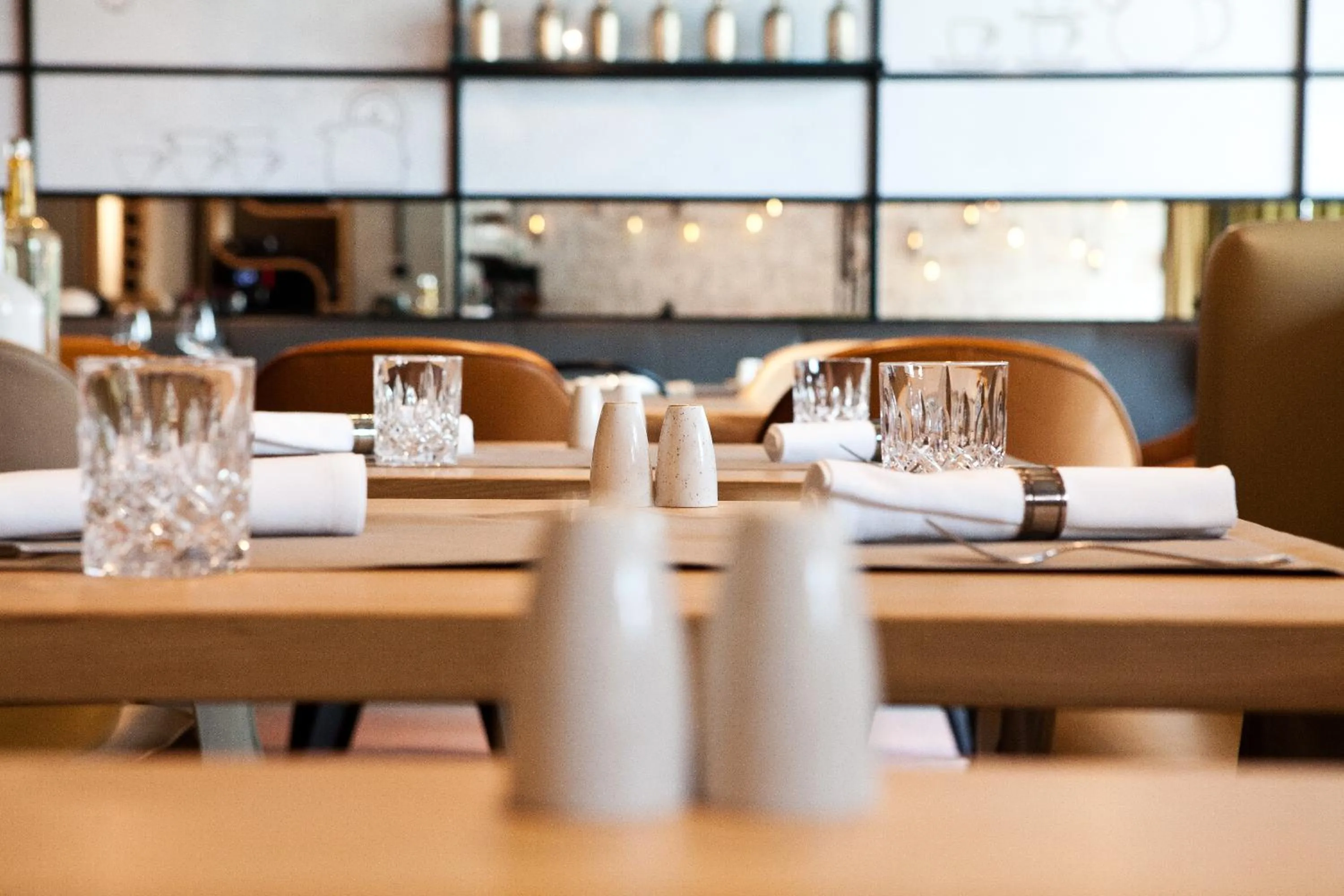 Restaurant/places to eat in Hotel Indigo Berlin - East Side Gallery