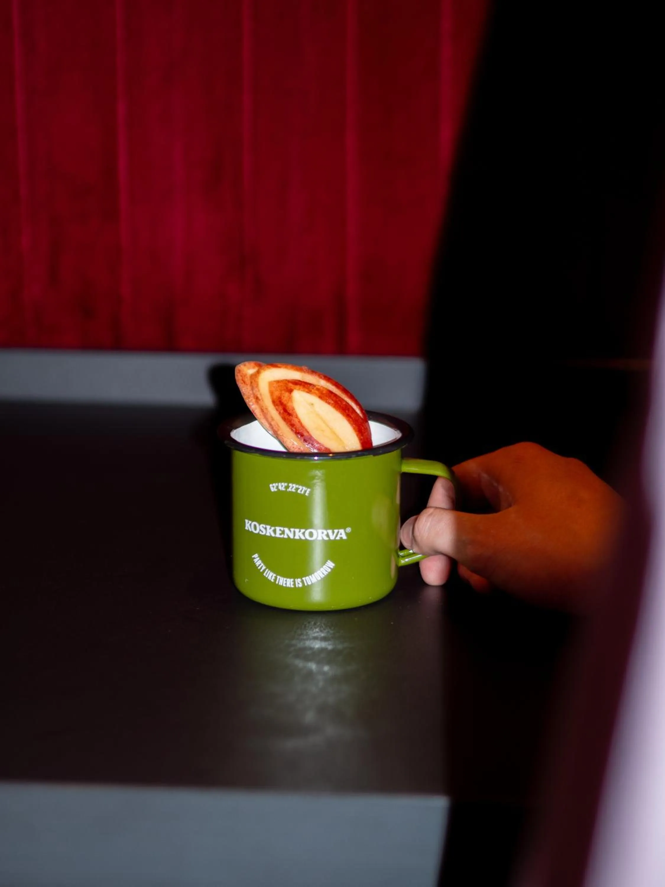 Coffee/tea facilities in Hotel Indigo Berlin - East Side Gallery