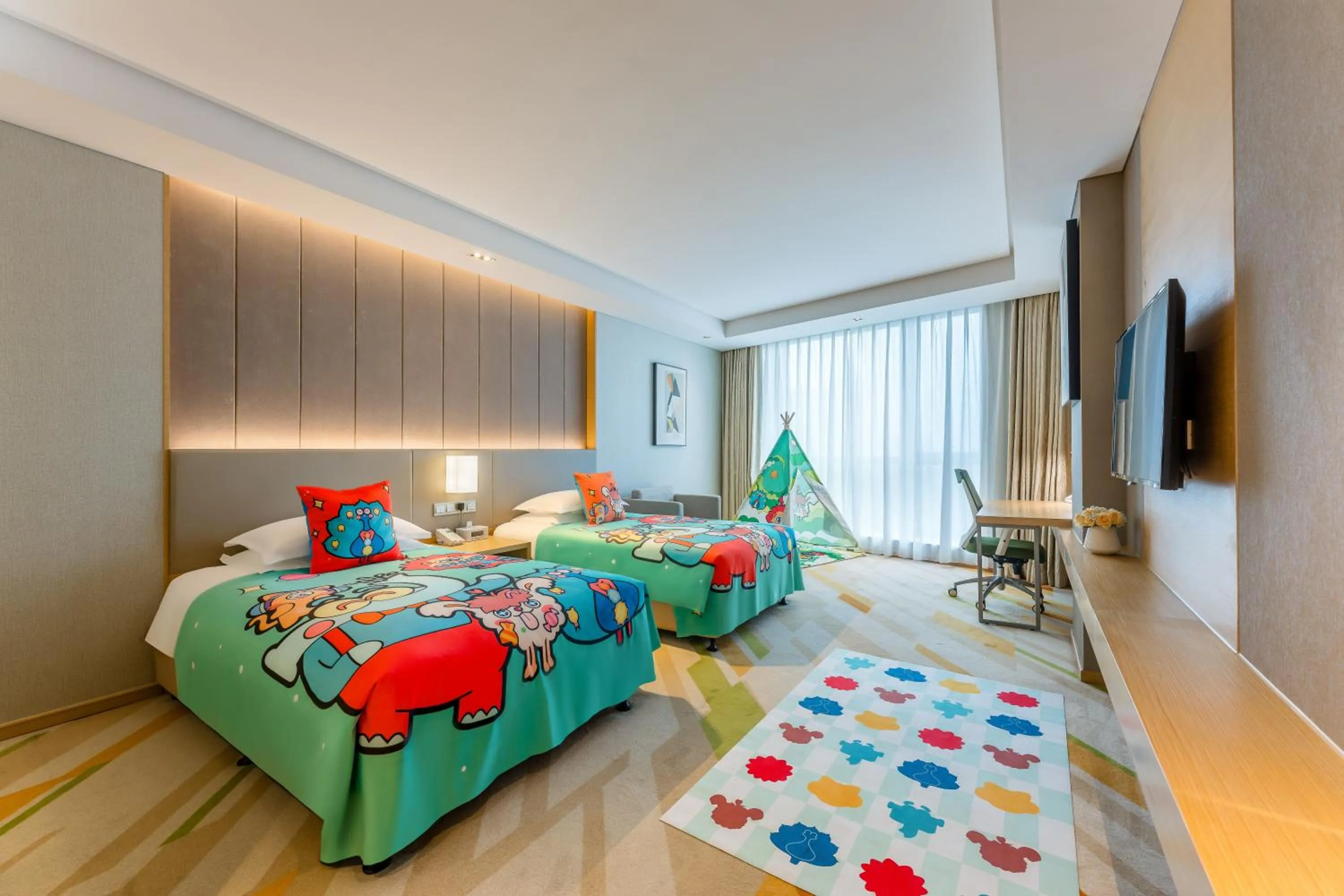 Bed in Holiday Inn Wuxi Taihu New City by IHG