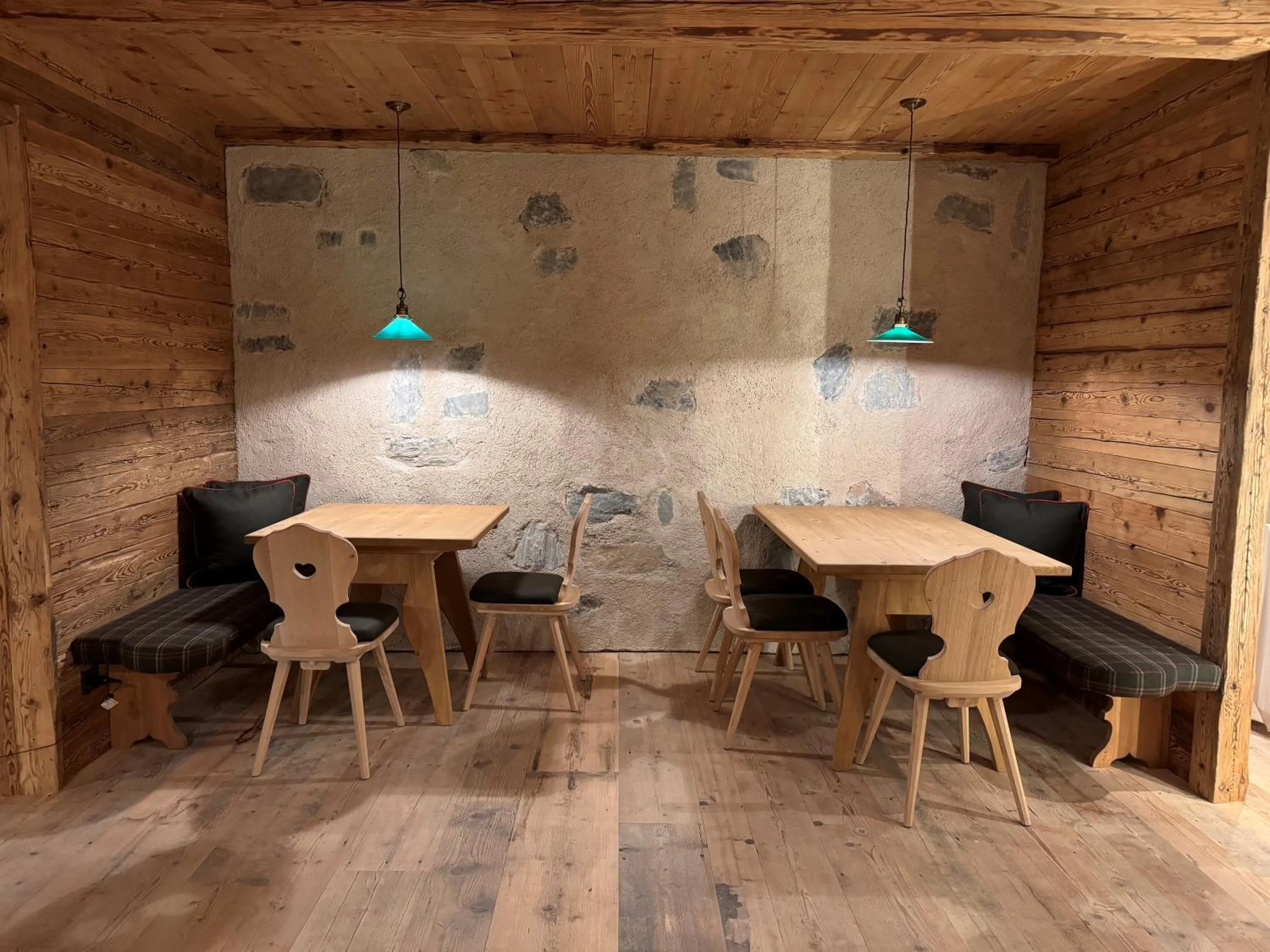 Restaurant/places to eat in Hotel Gran Fanes