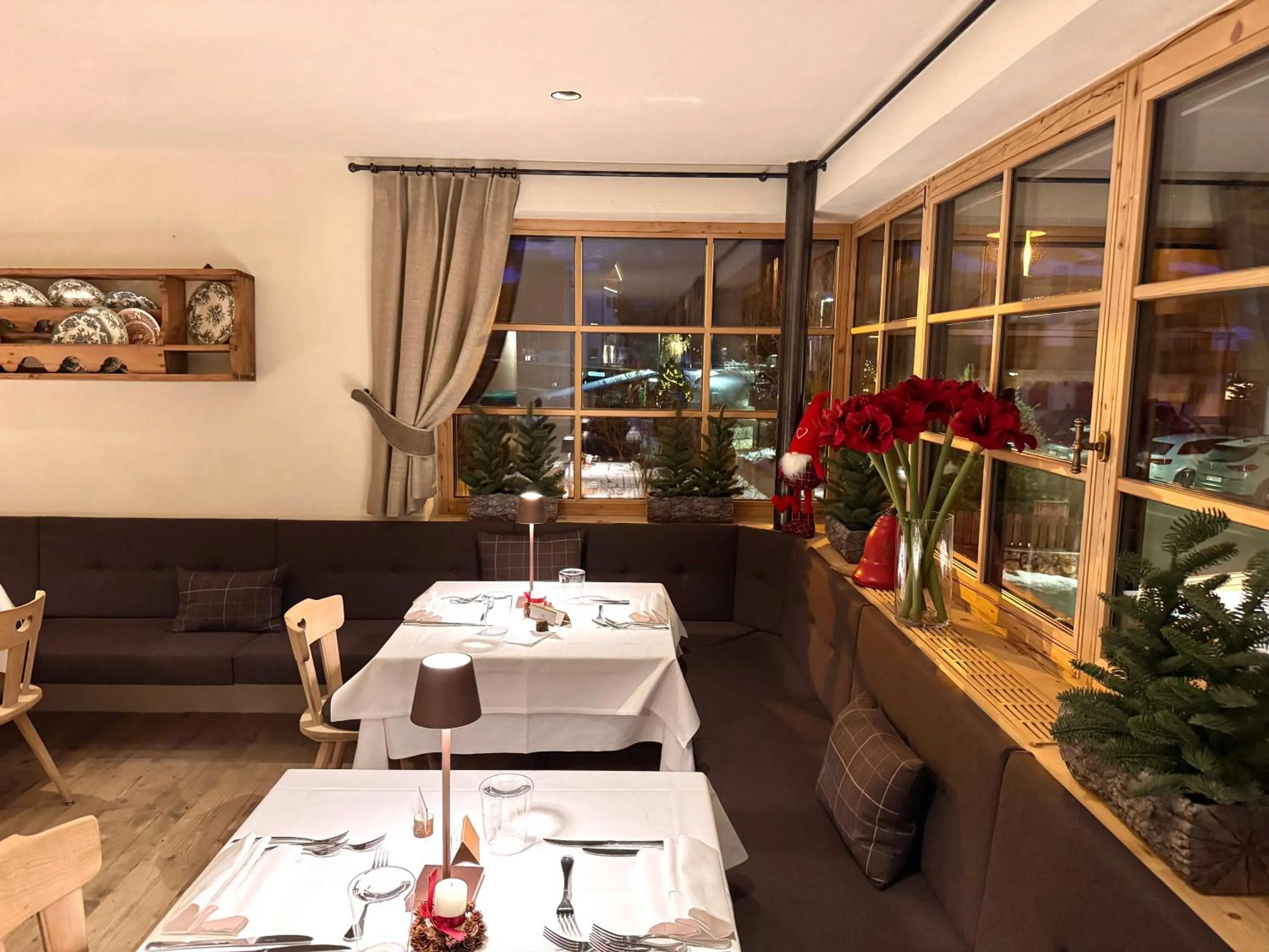 Restaurant/places to eat in Hotel Gran Fanes