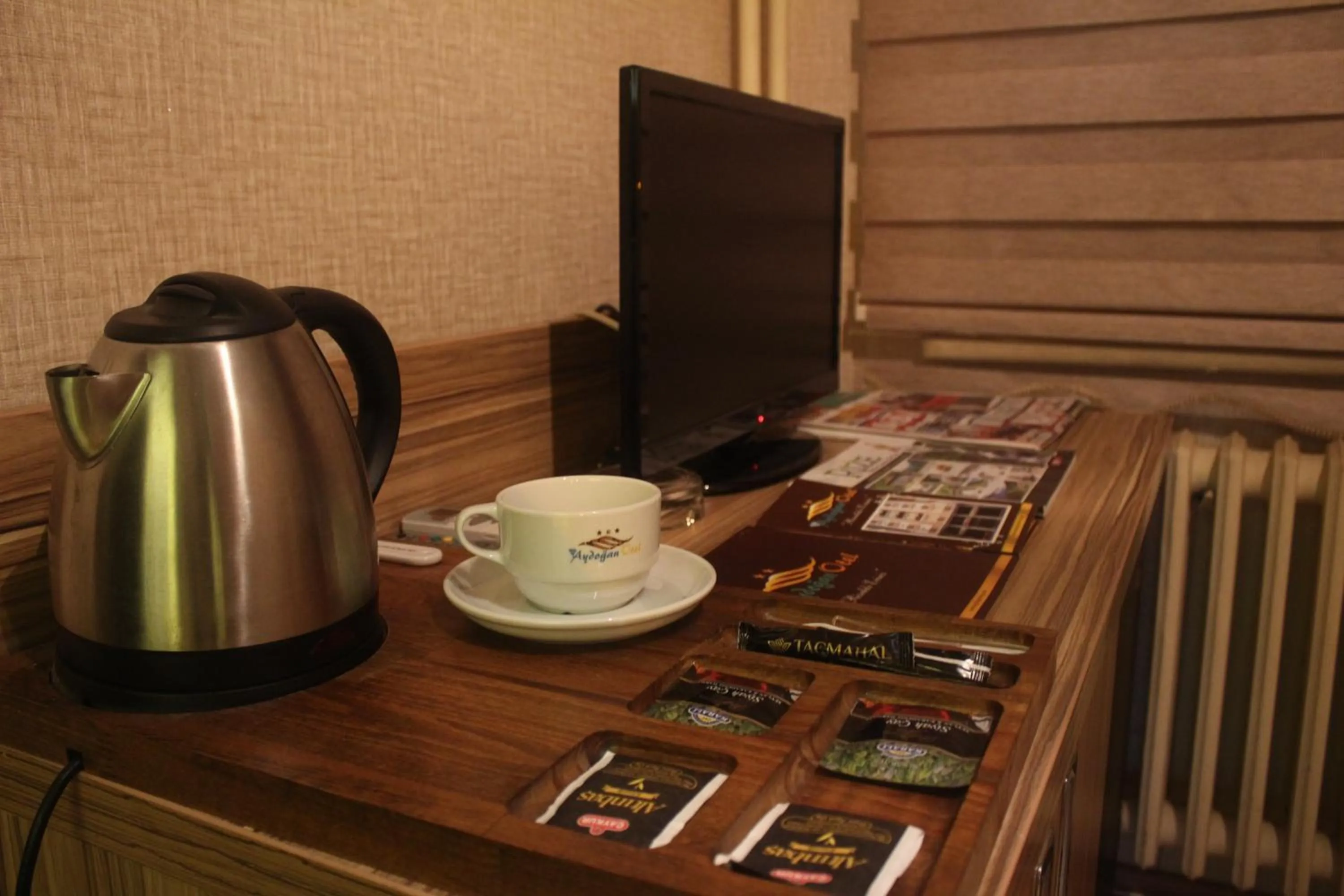 TV and multimedia in Cmr Aydogan Hotel