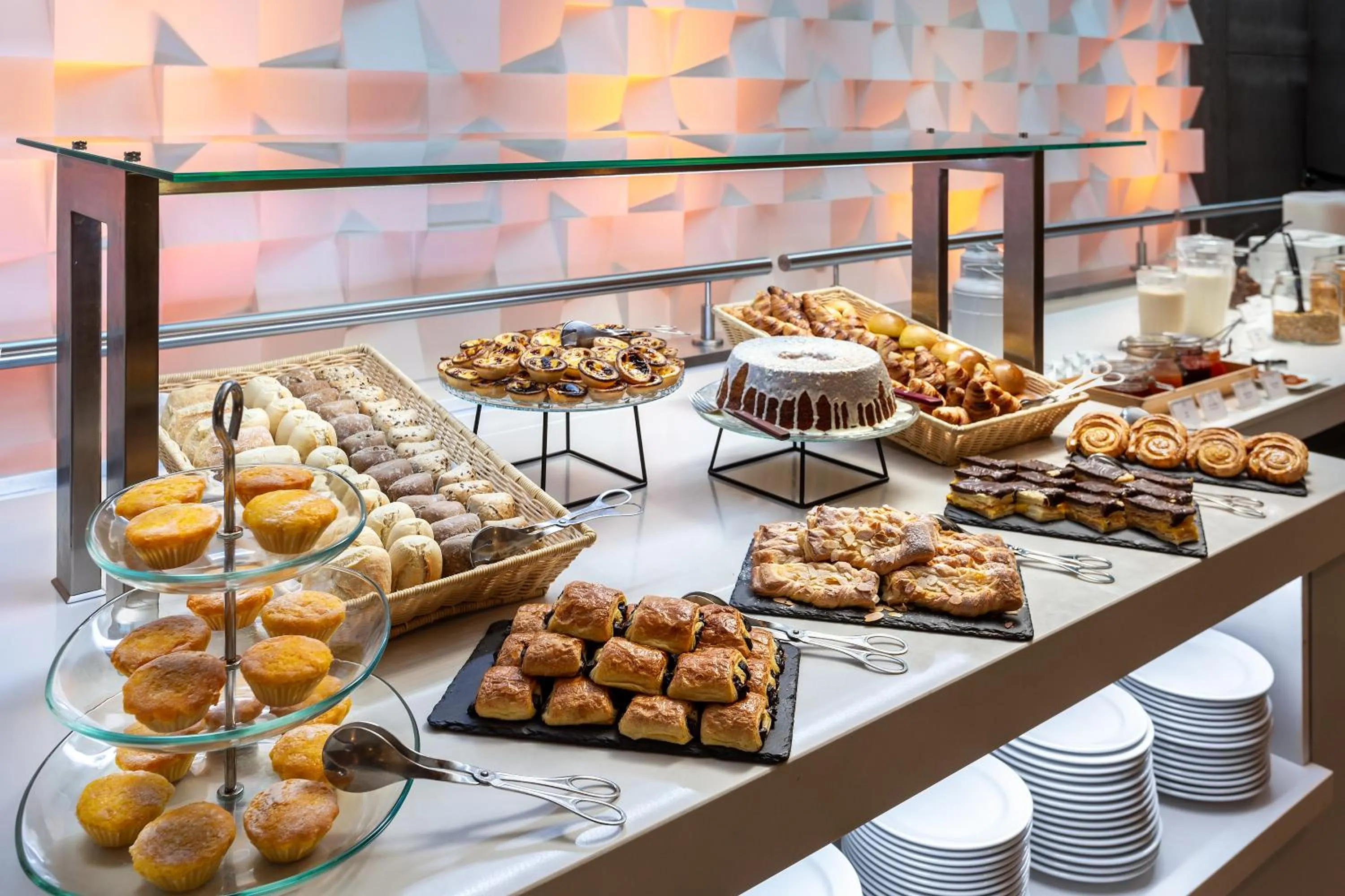 Breakfast in Hotel Baia