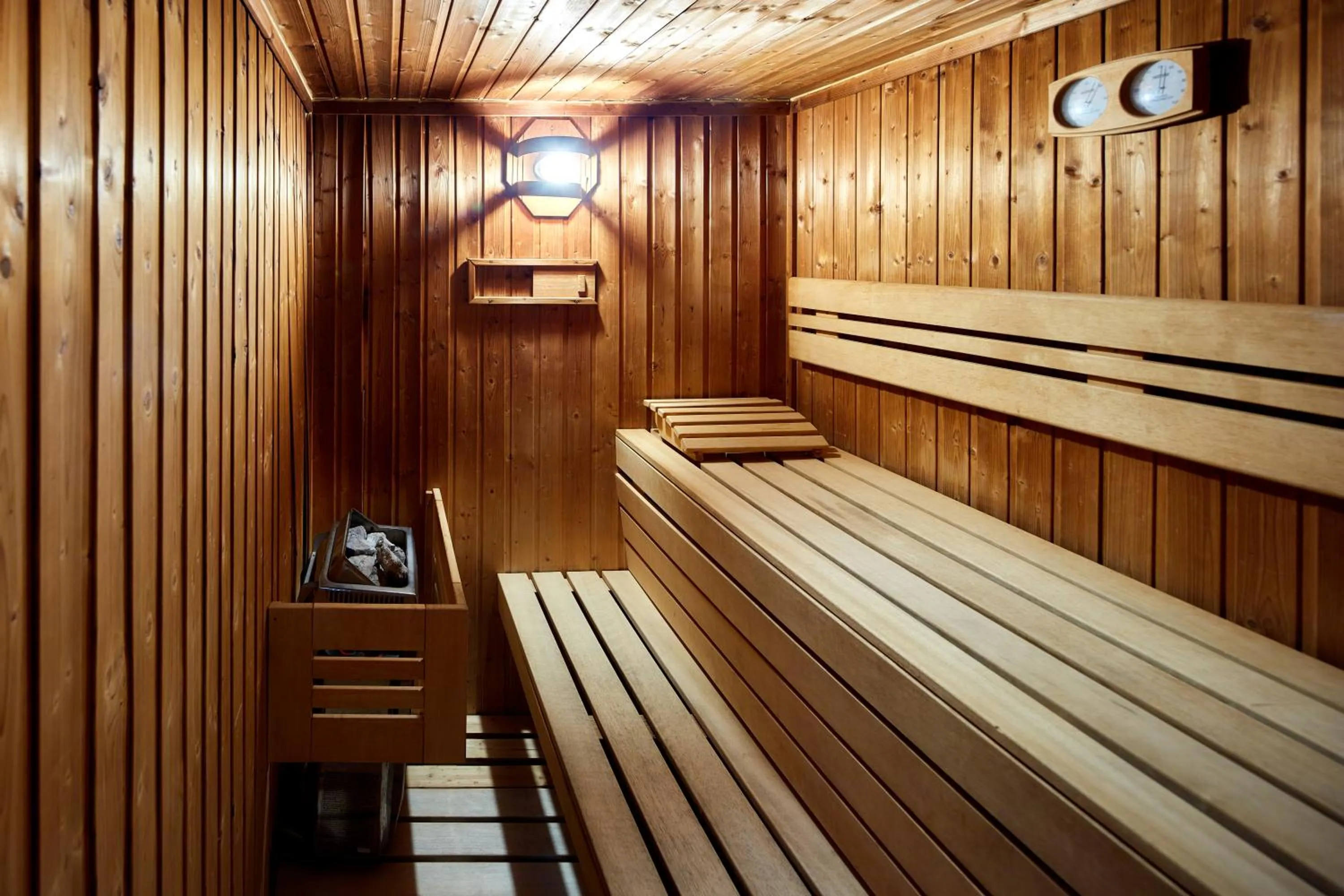 Sauna in Santa Eulalia Hotel & Spa