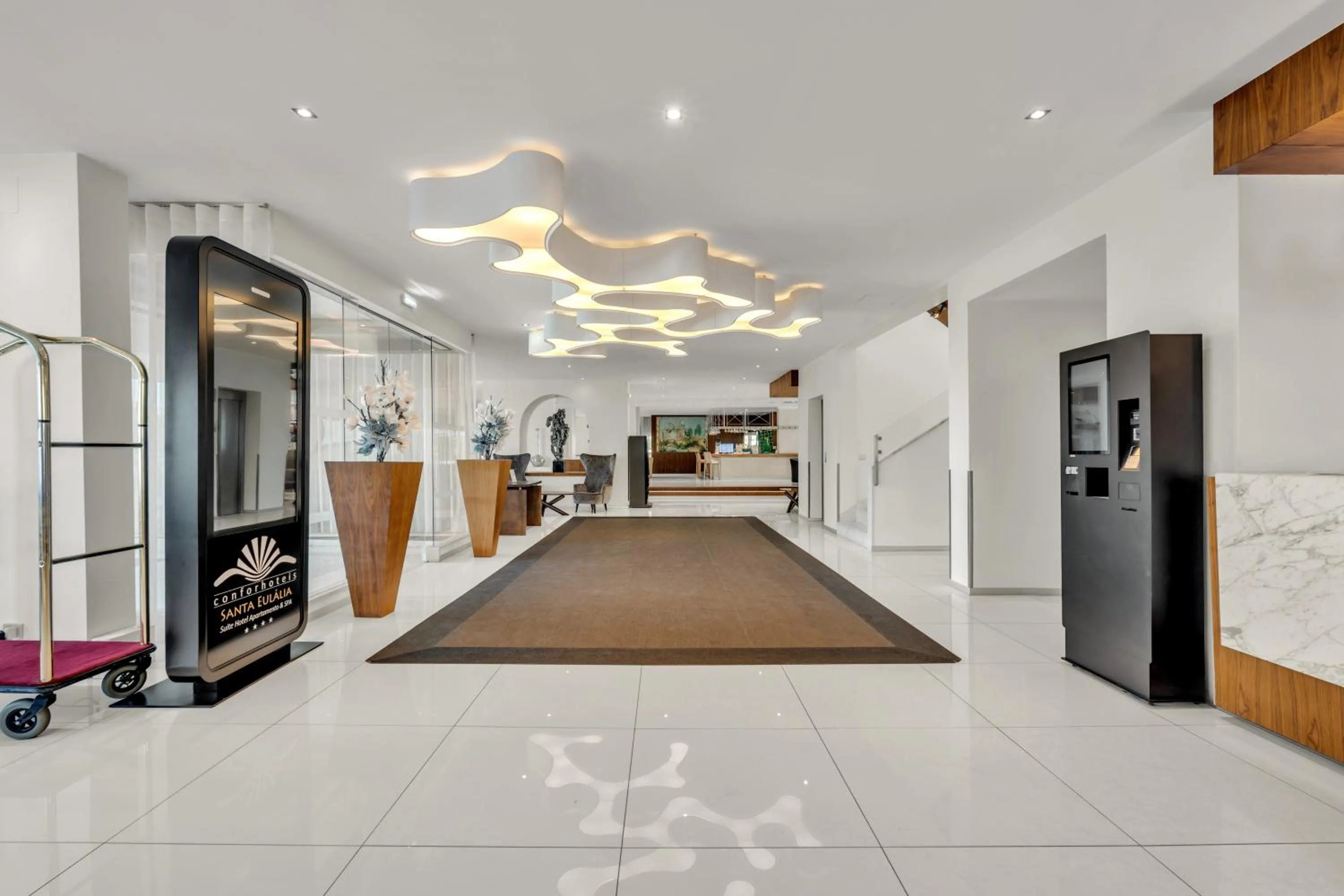 Lounge or bar in Santa Eulalia Hotel & Spa